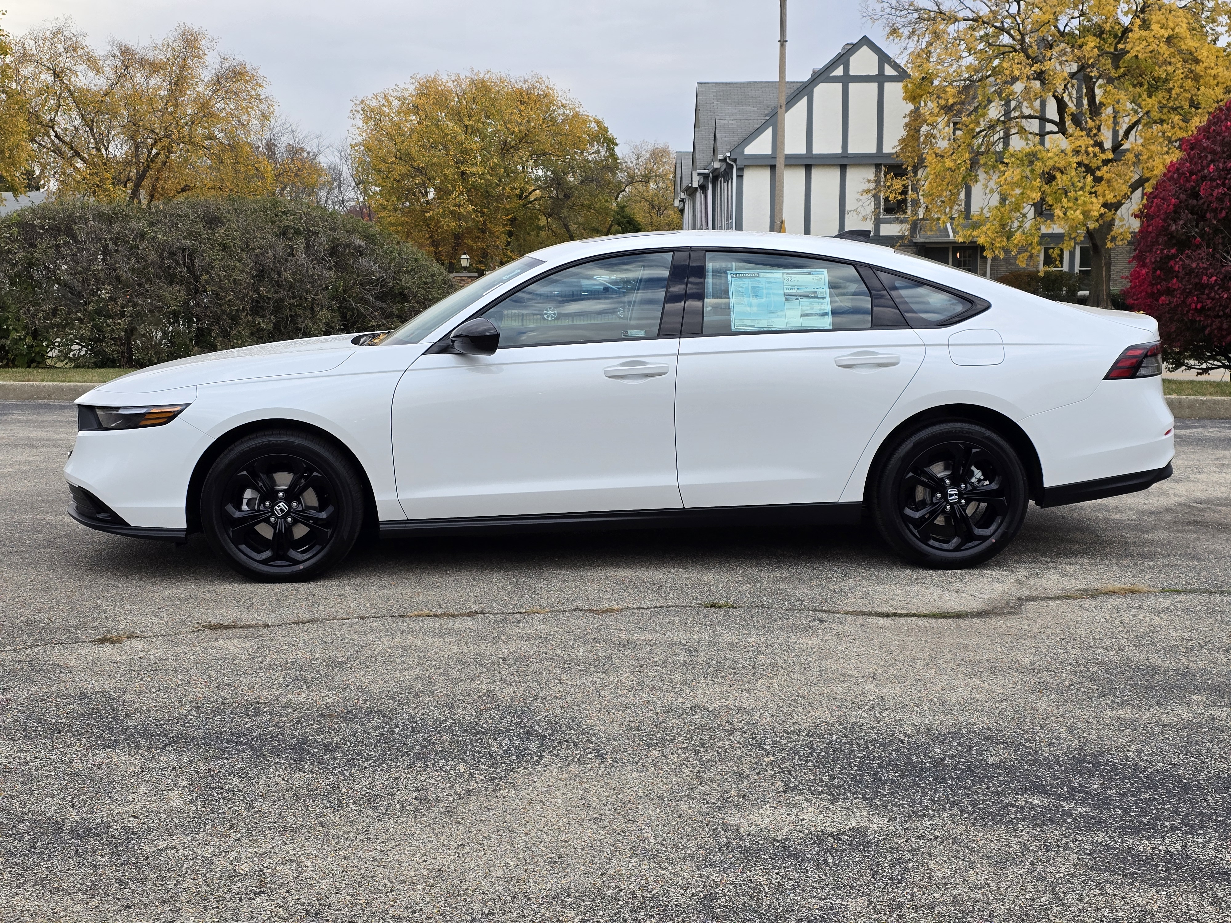 2025 Honda Accord SE 10