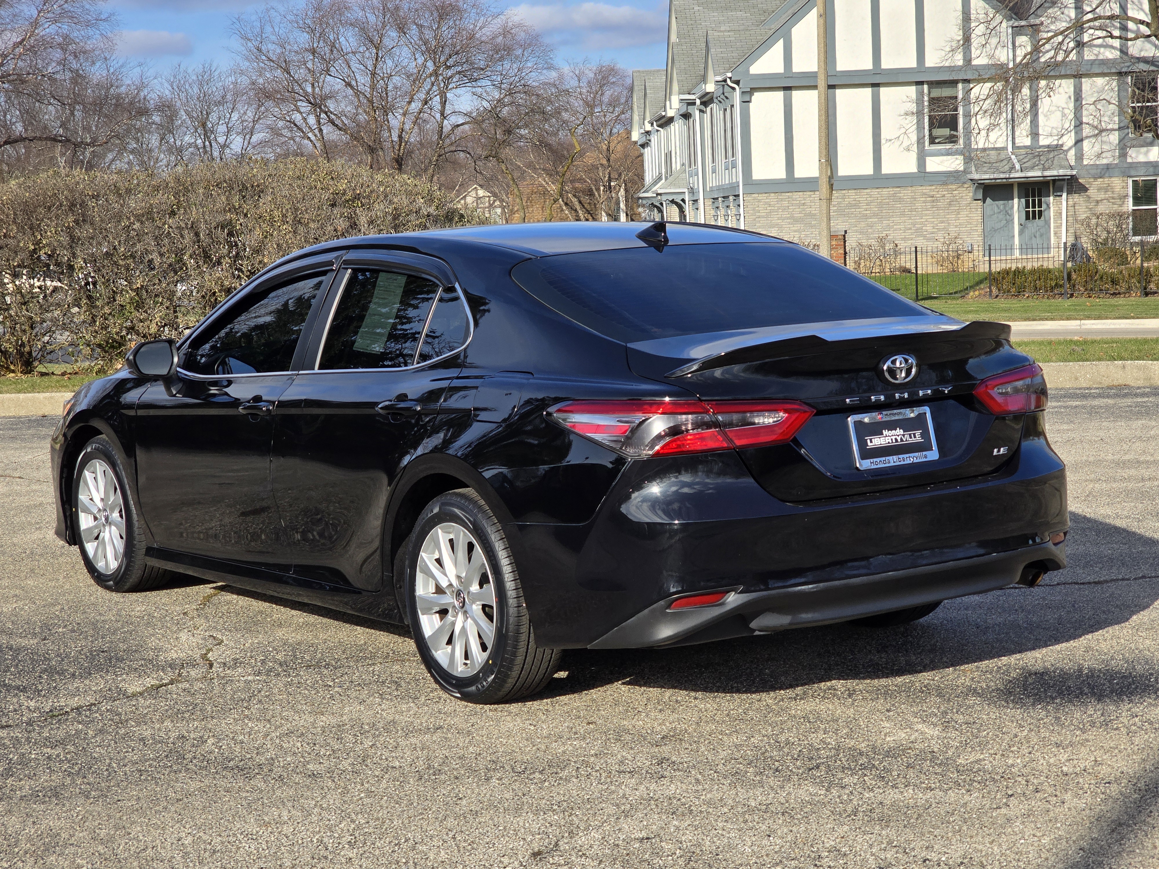 2019 Toyota Camry L 10