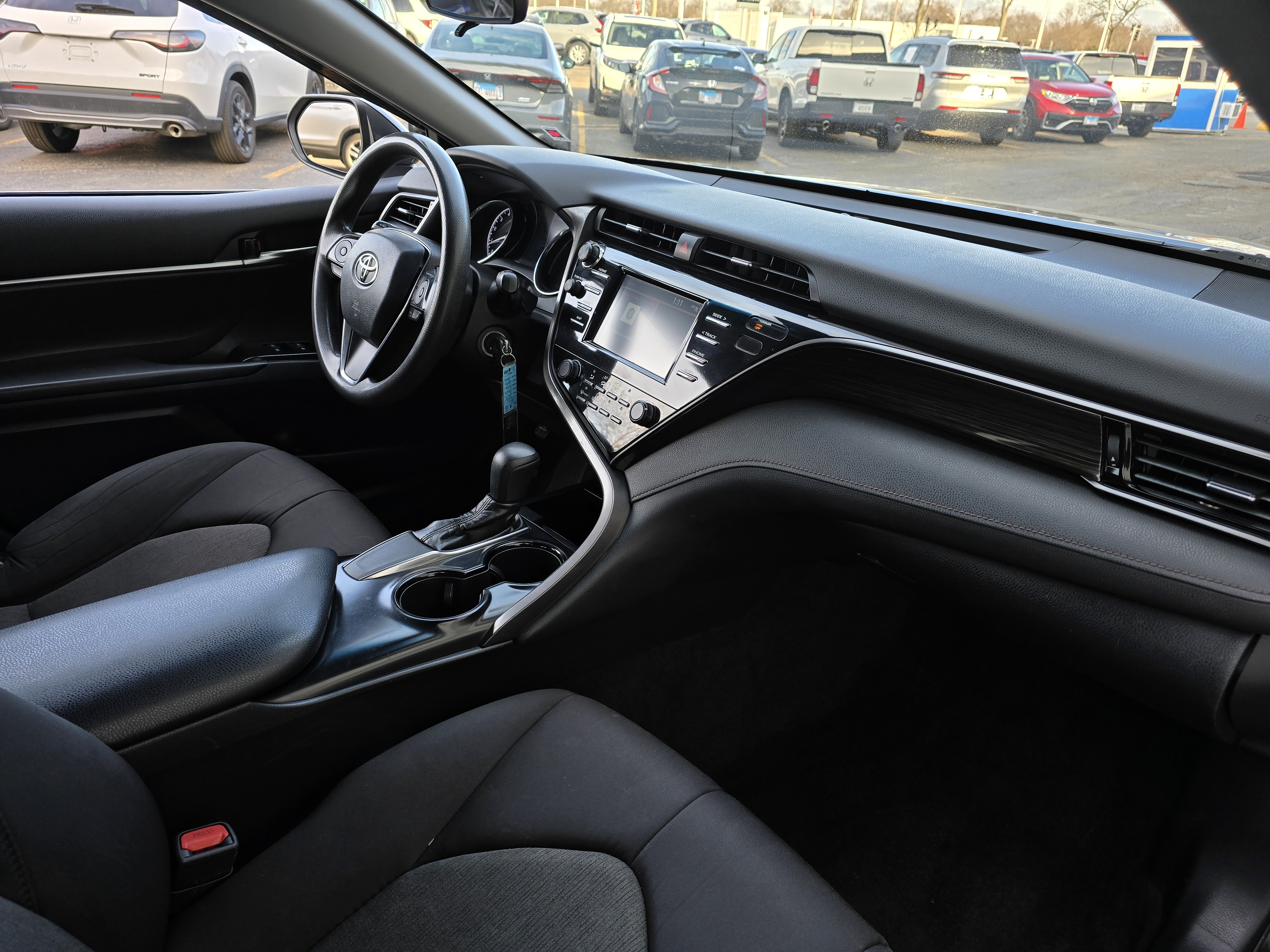 2019 Toyota Camry L 37