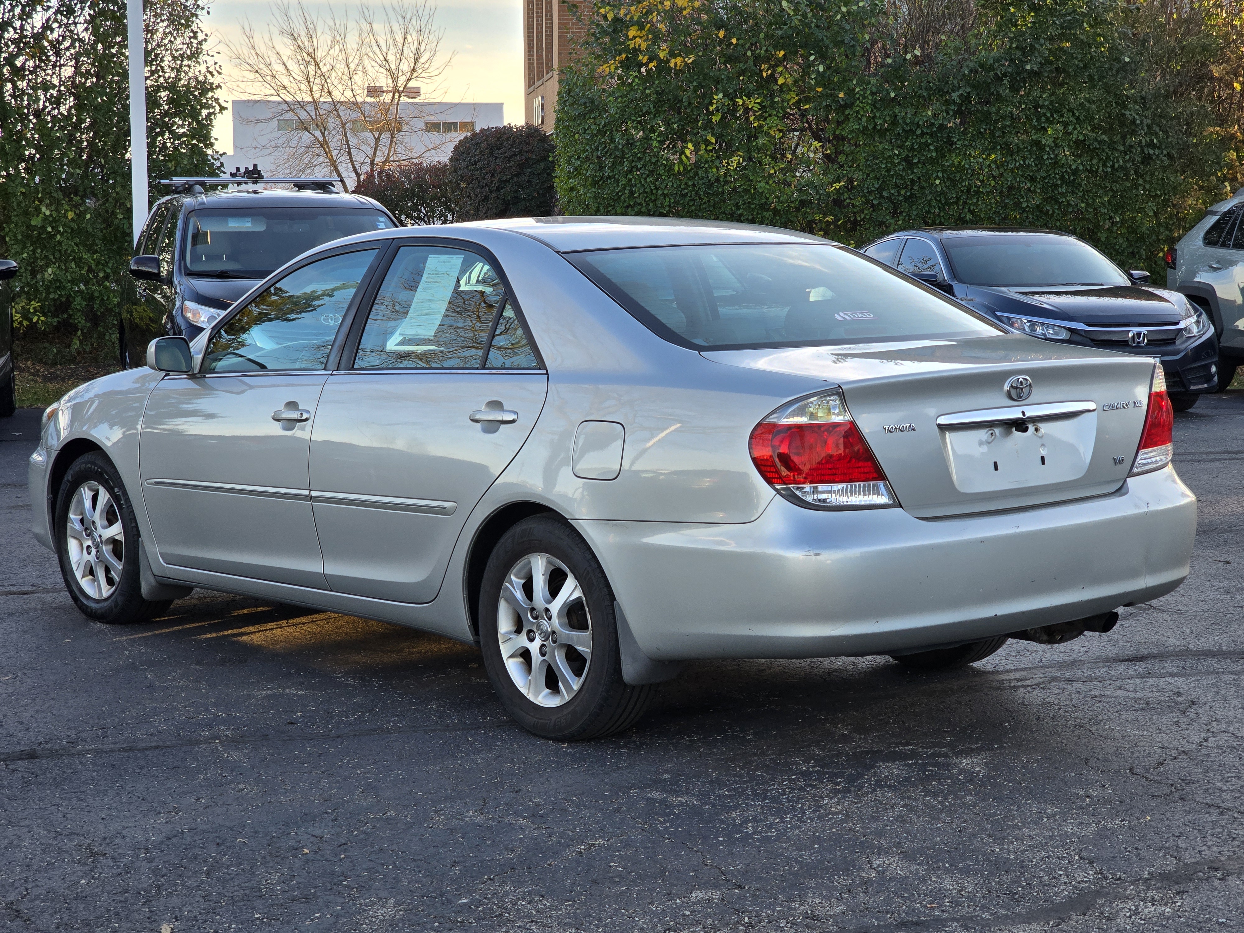 2005 Toyota Camry XLE 11