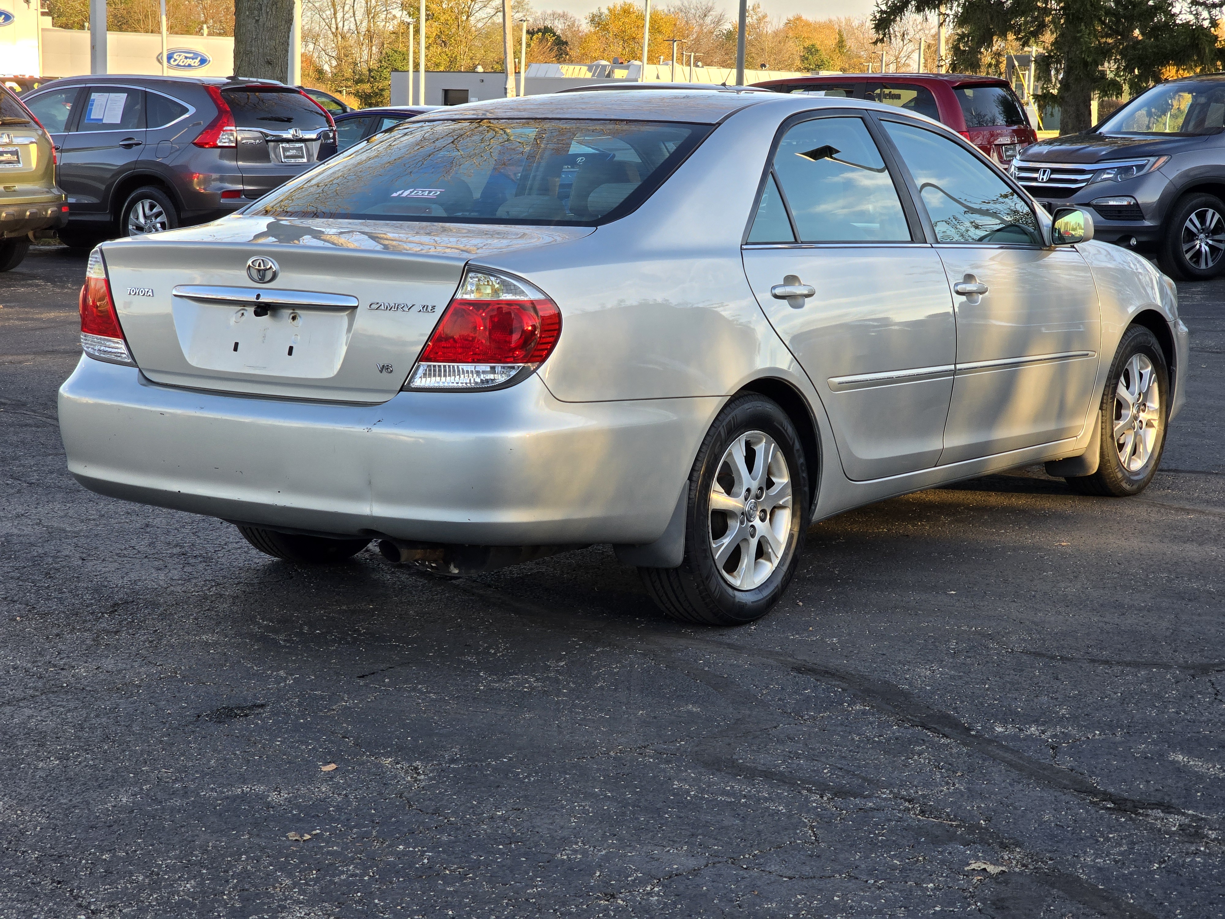 2005 Toyota Camry XLE 14