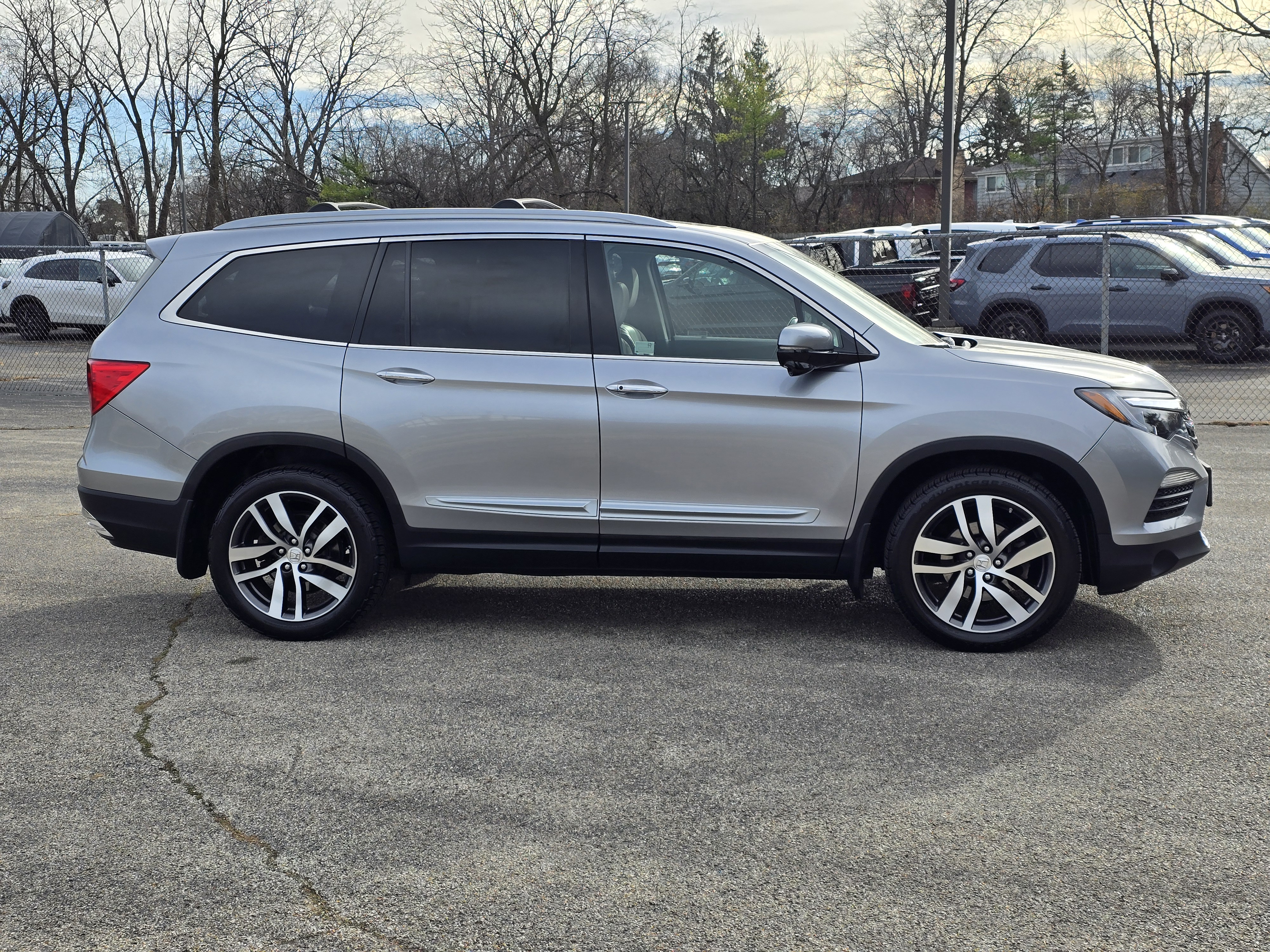 2016 Honda Pilot Touring 18