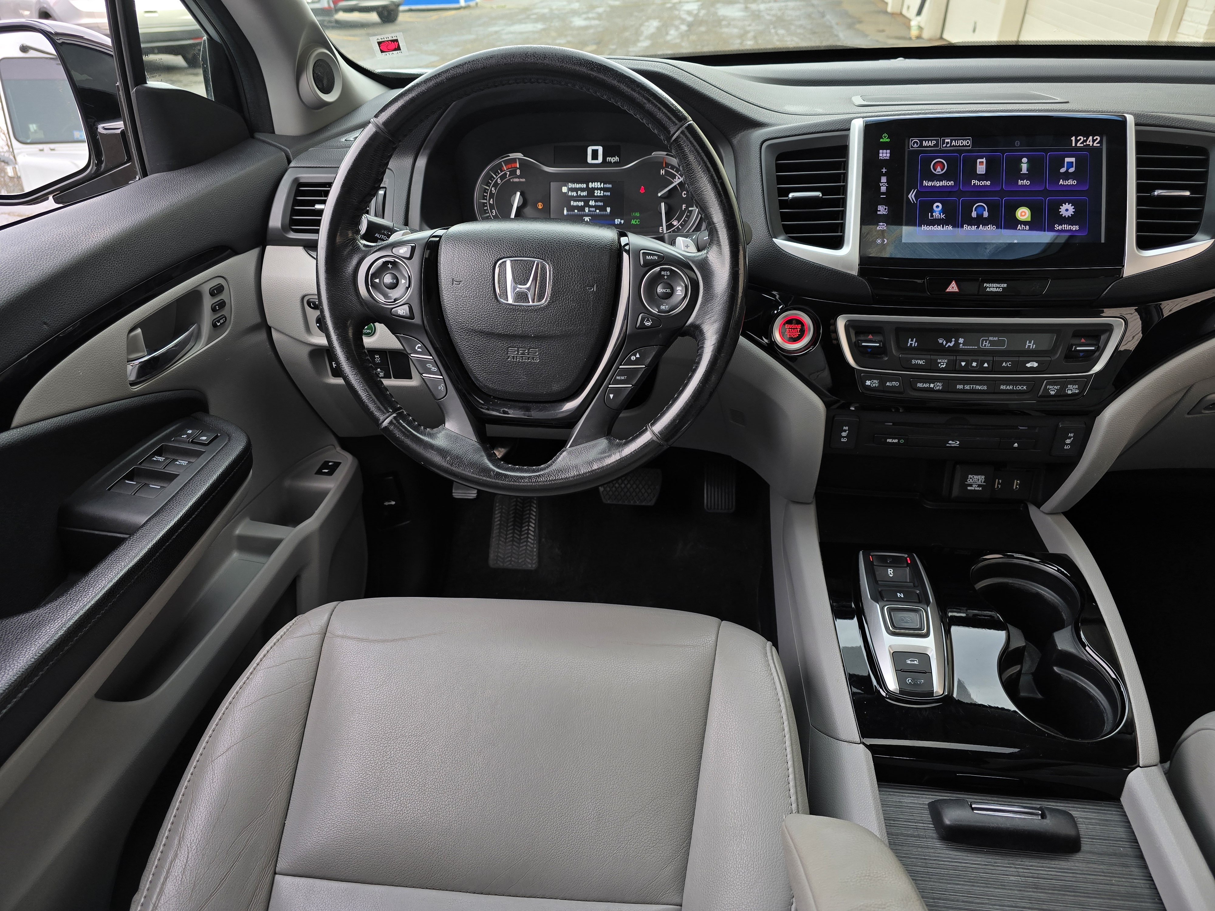 2016 Honda Pilot Touring 33