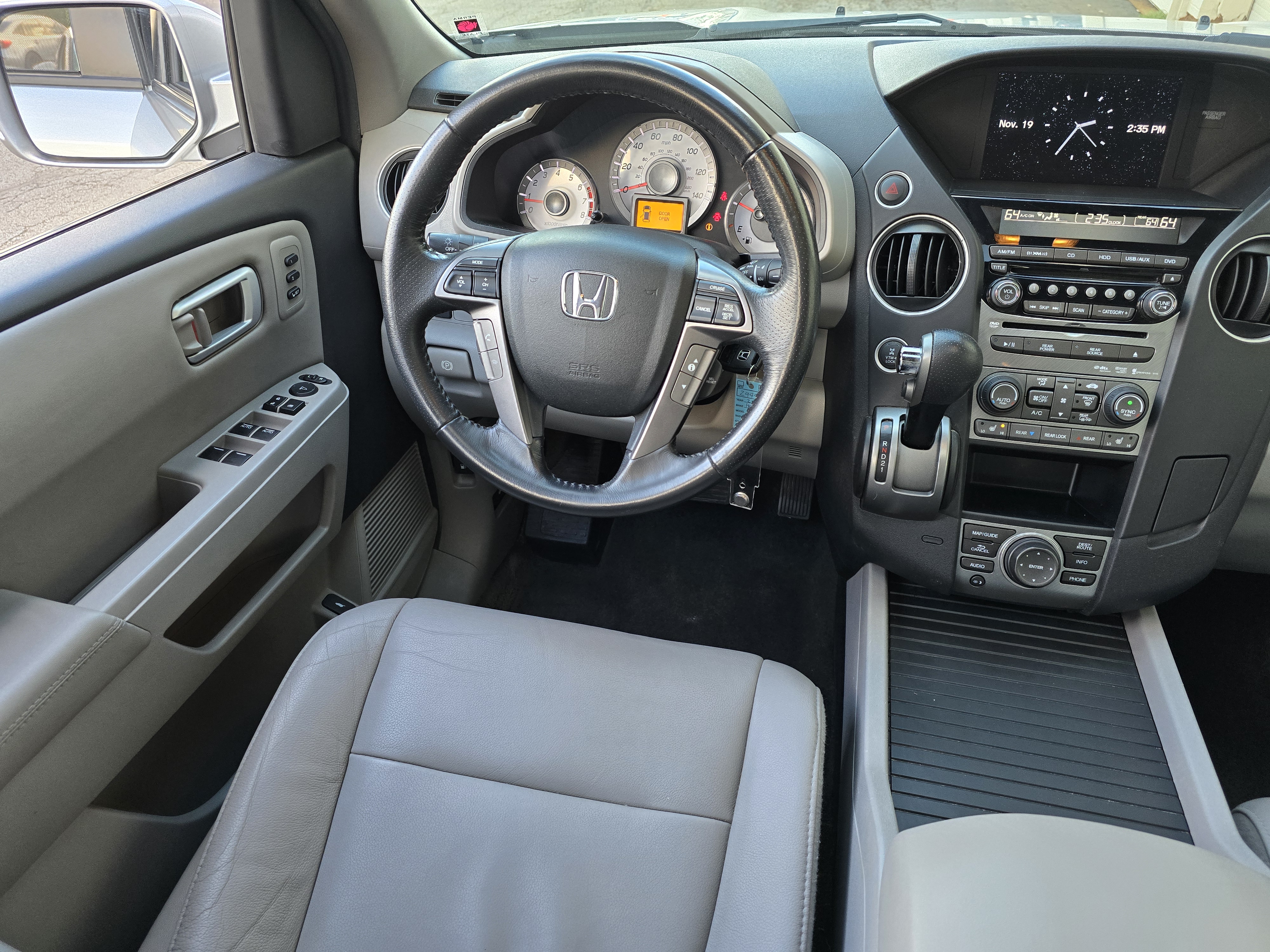 2013 Honda Pilot Touring 29