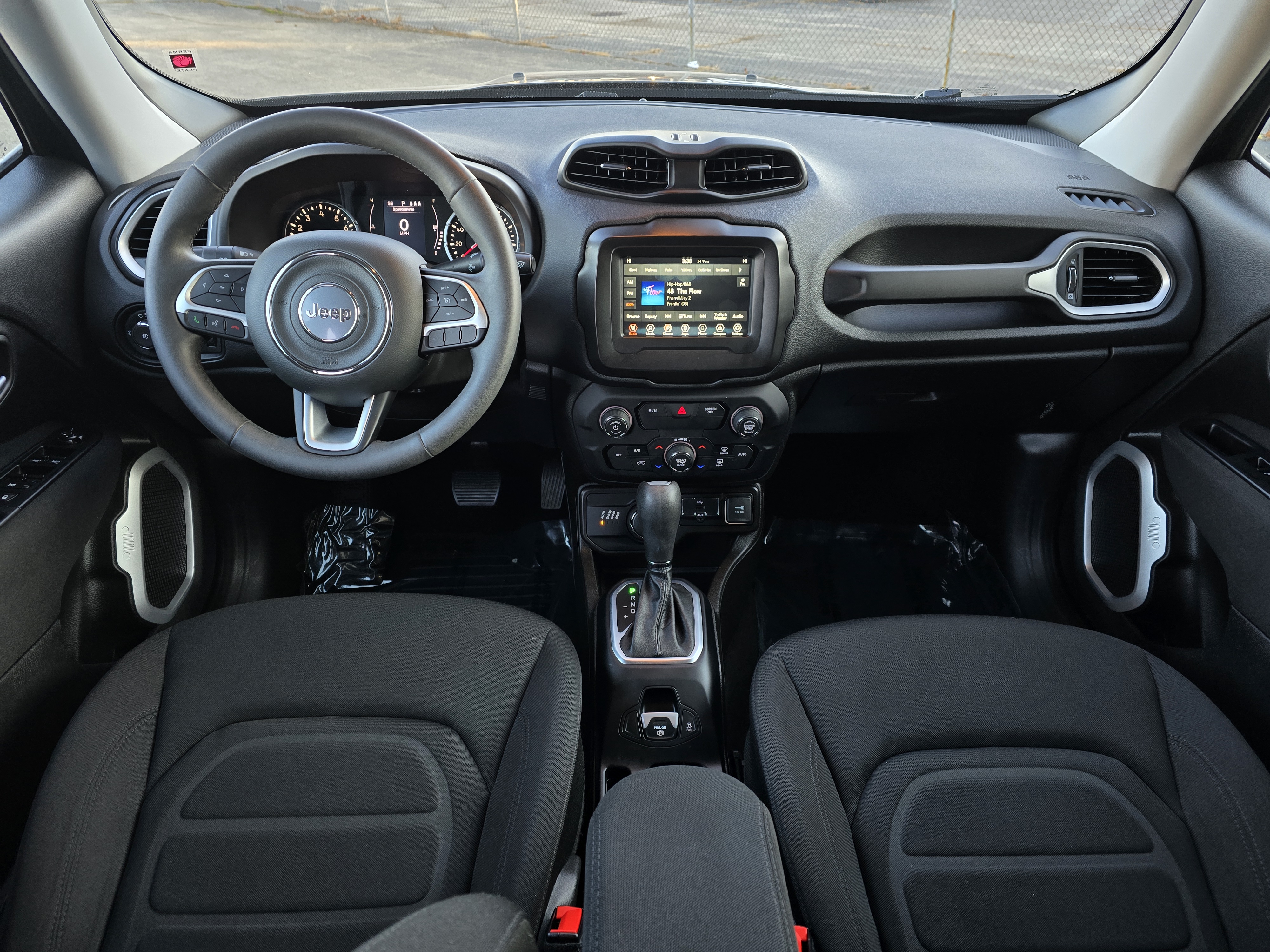 2019 Jeep Renegade Latitude 28