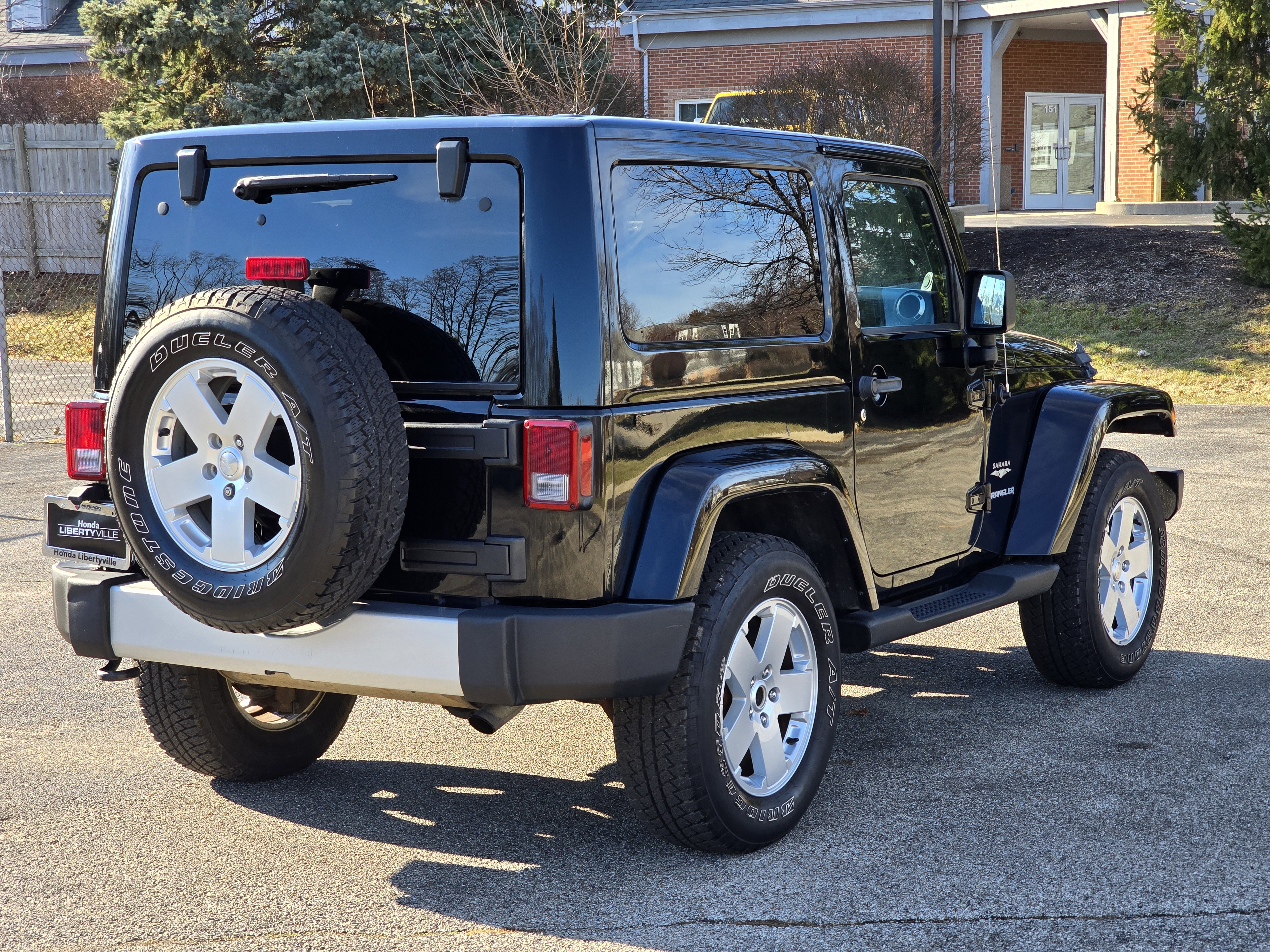 2012 Jeep Wrangler Sahara 12