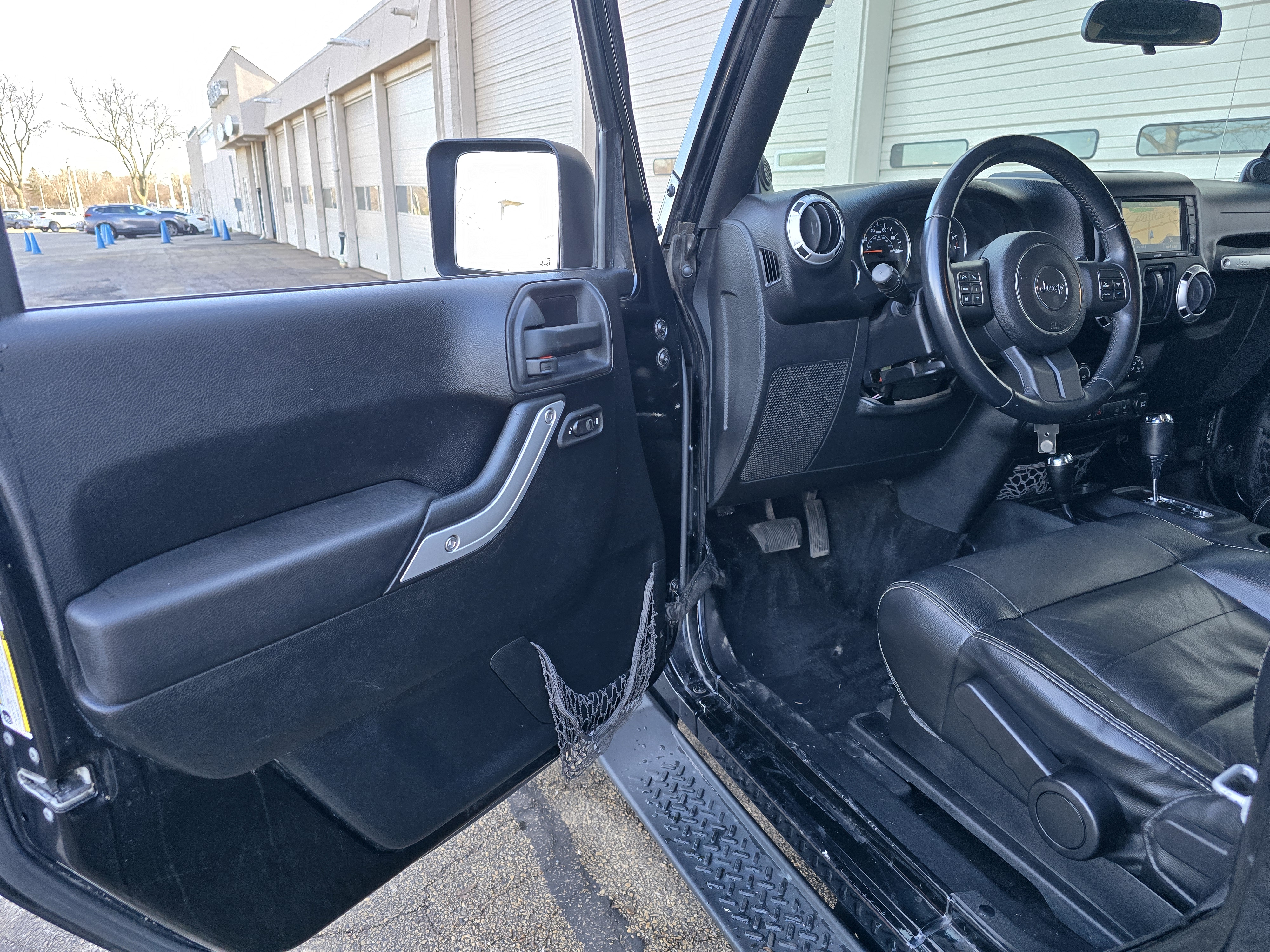 2012 Jeep Wrangler Sahara 16