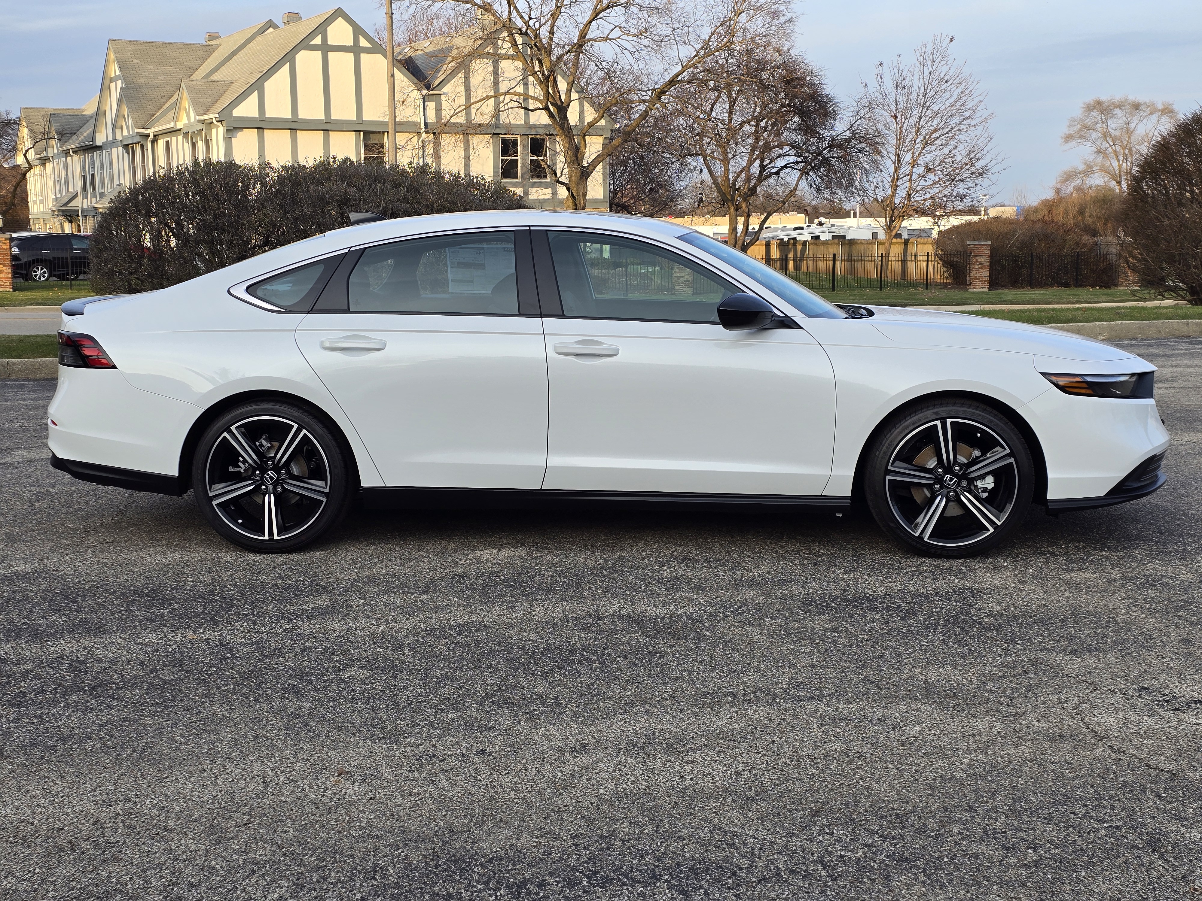 2025 Honda Accord Hybrid Sport 19