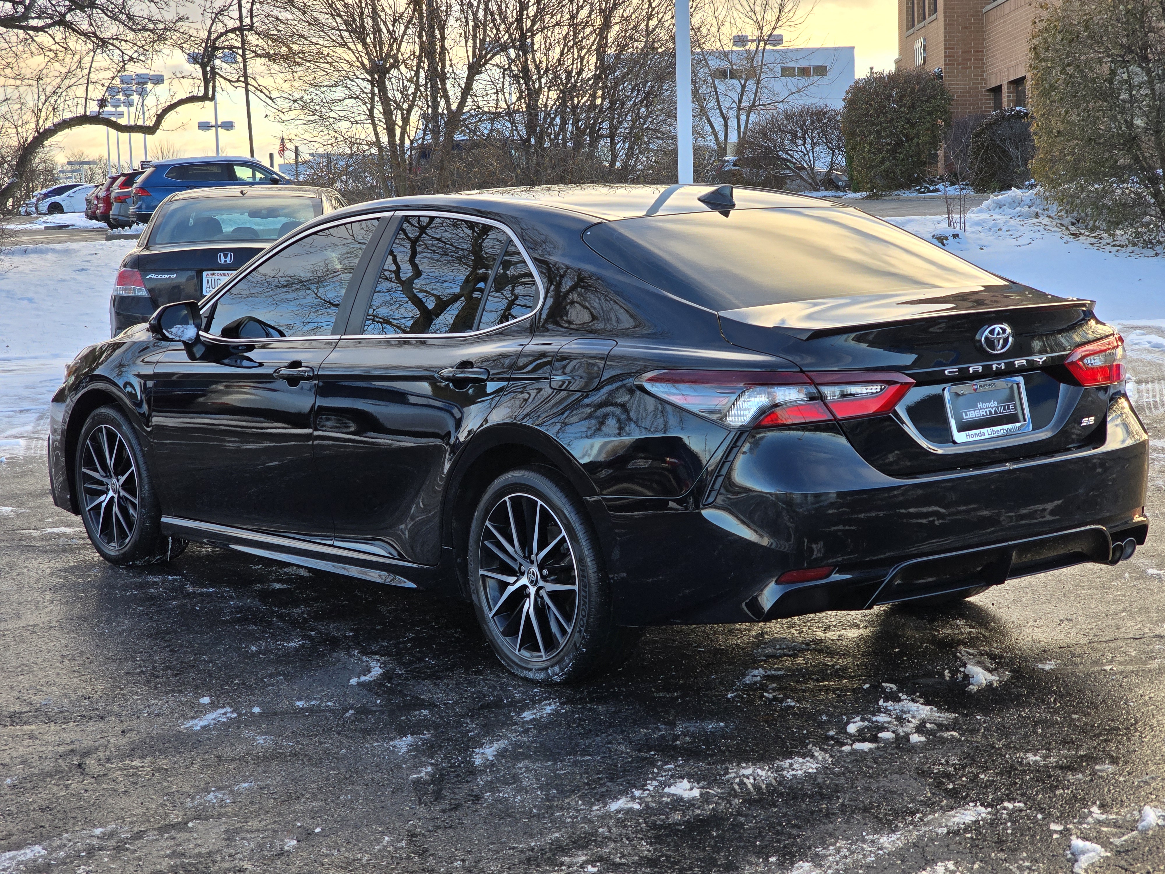 2023 Toyota Camry SE 10