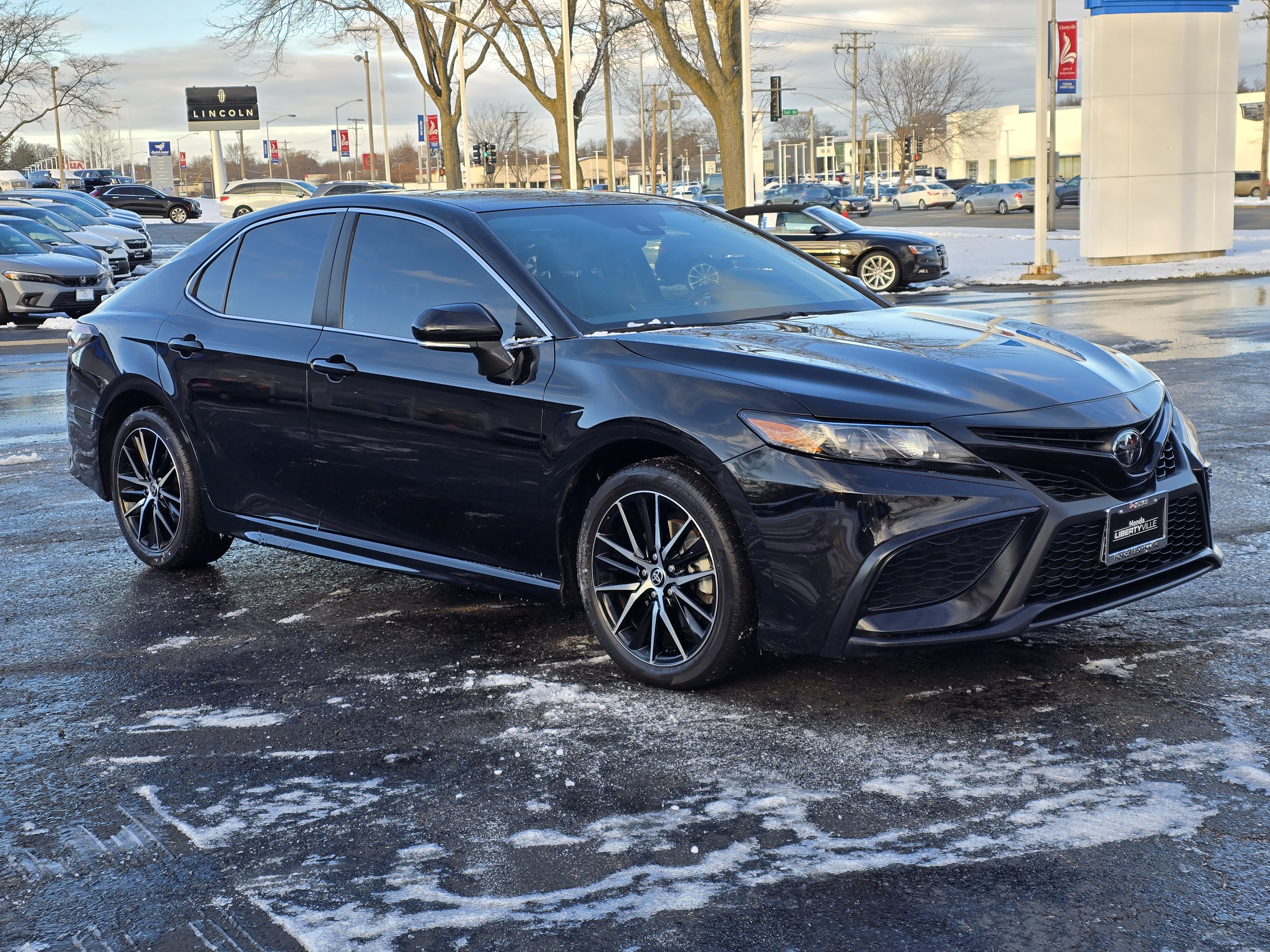 2023 Toyota Camry SE 15