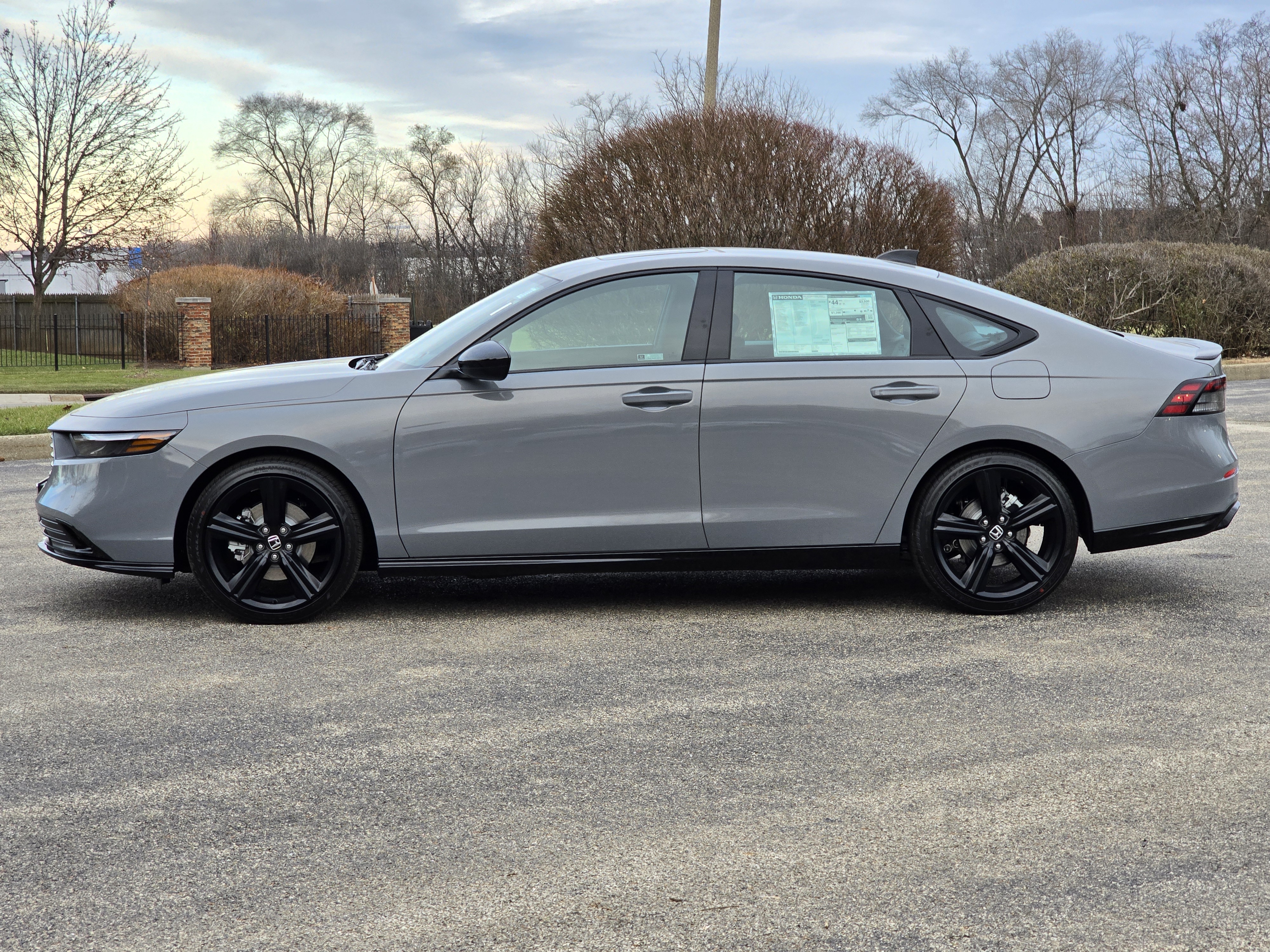 2025 Honda Accord Hybrid Sport-L 14