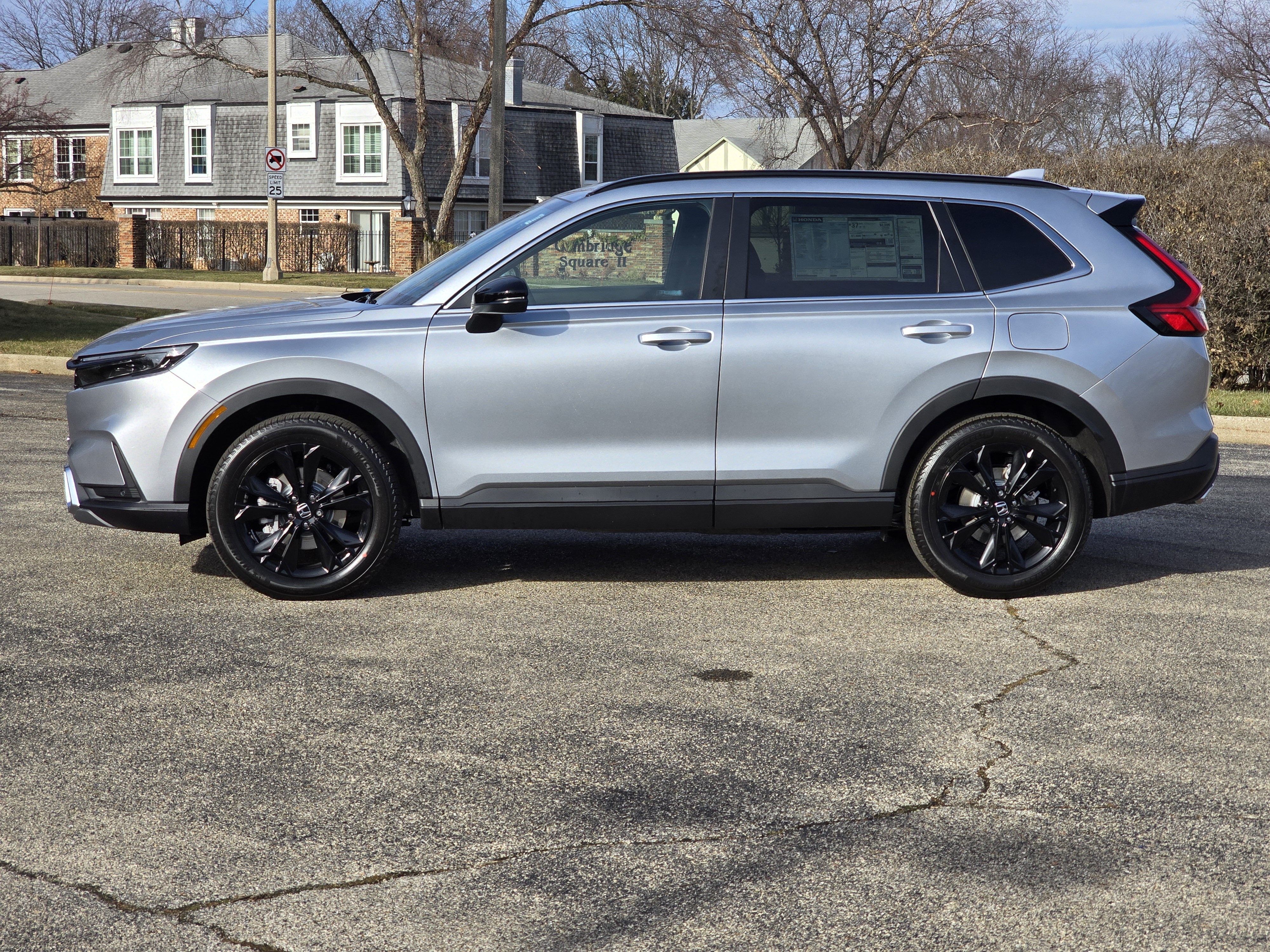 2025 Honda CR-V Hybrid Sport Touring 5