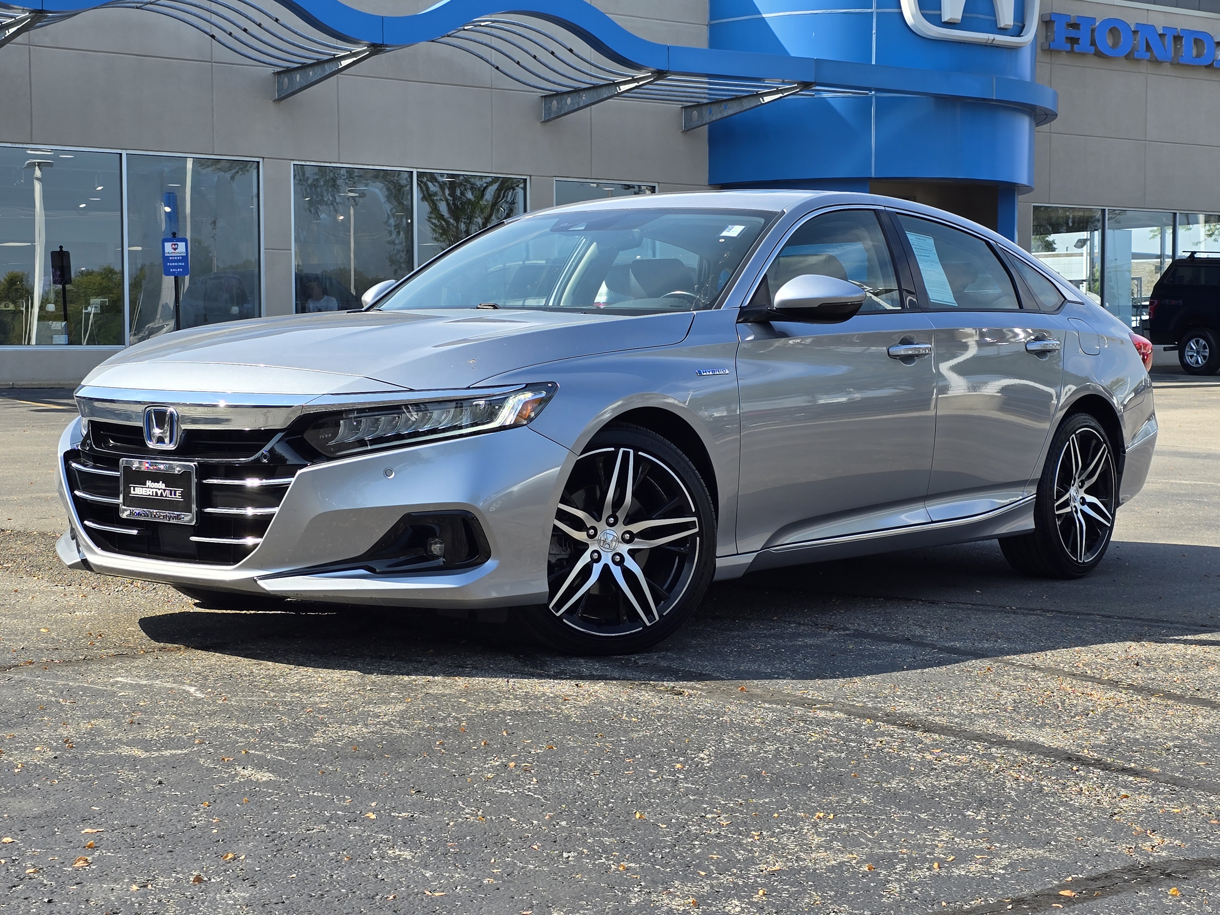 2021 Honda Accord Hybrid Touring 1