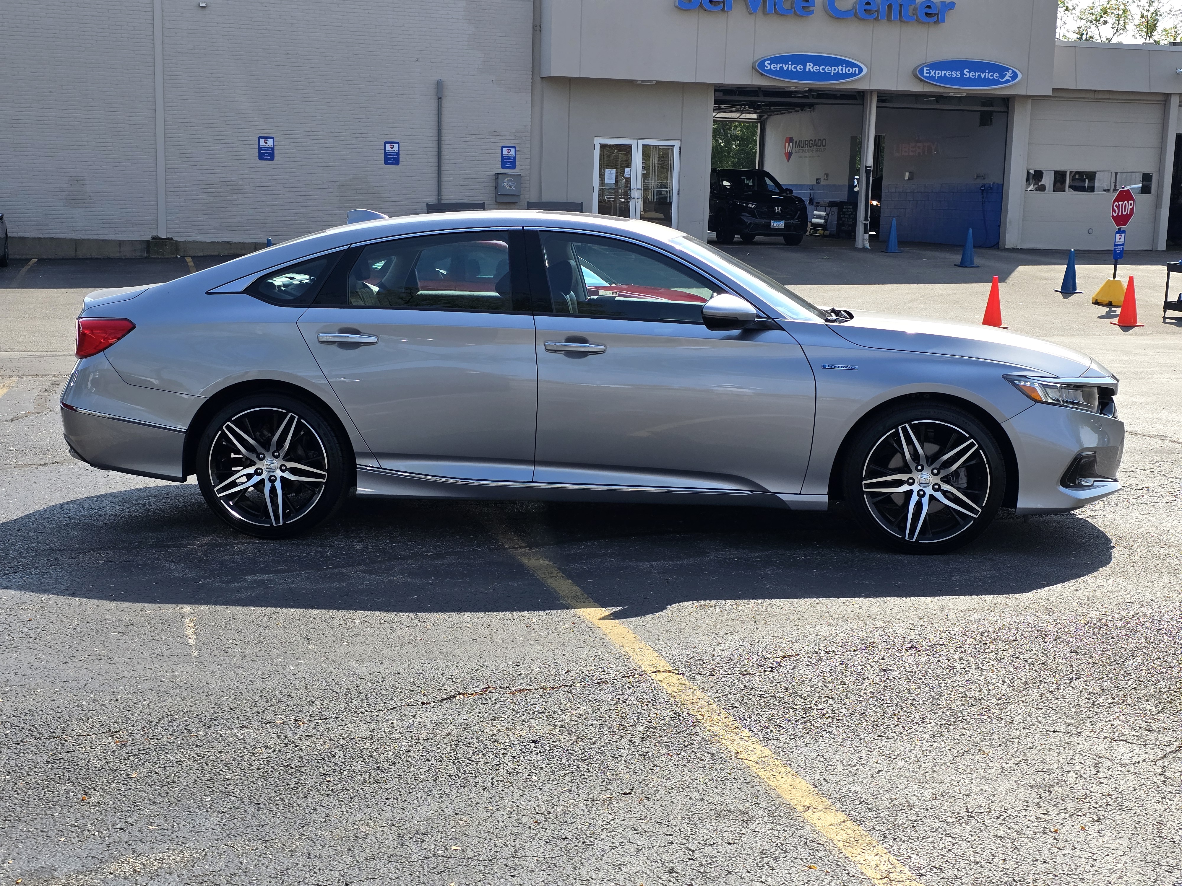 2021 Honda Accord Hybrid Touring 13