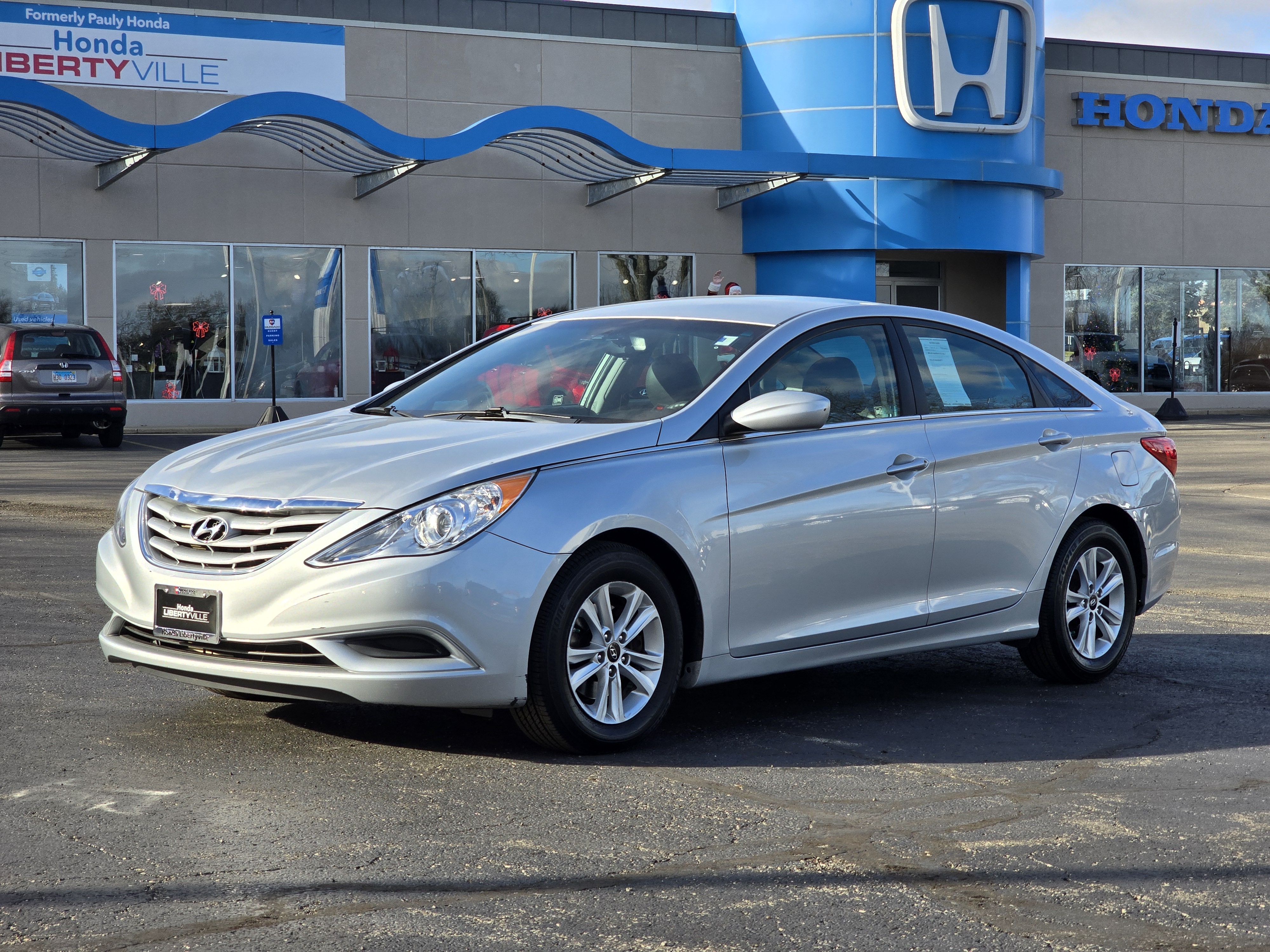 2012 Hyundai Sonata GLS 1