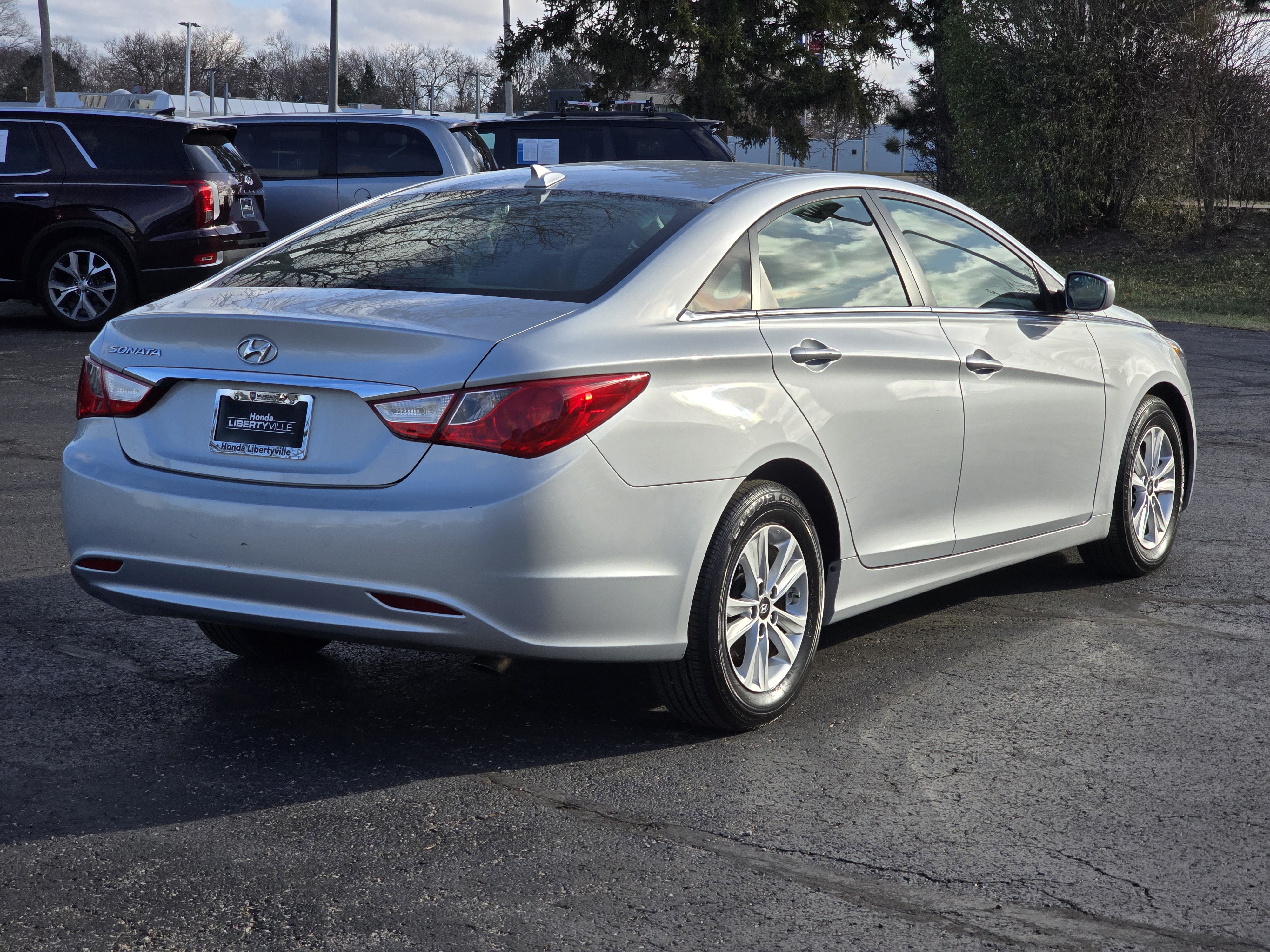 2012 Hyundai Sonata GLS 11