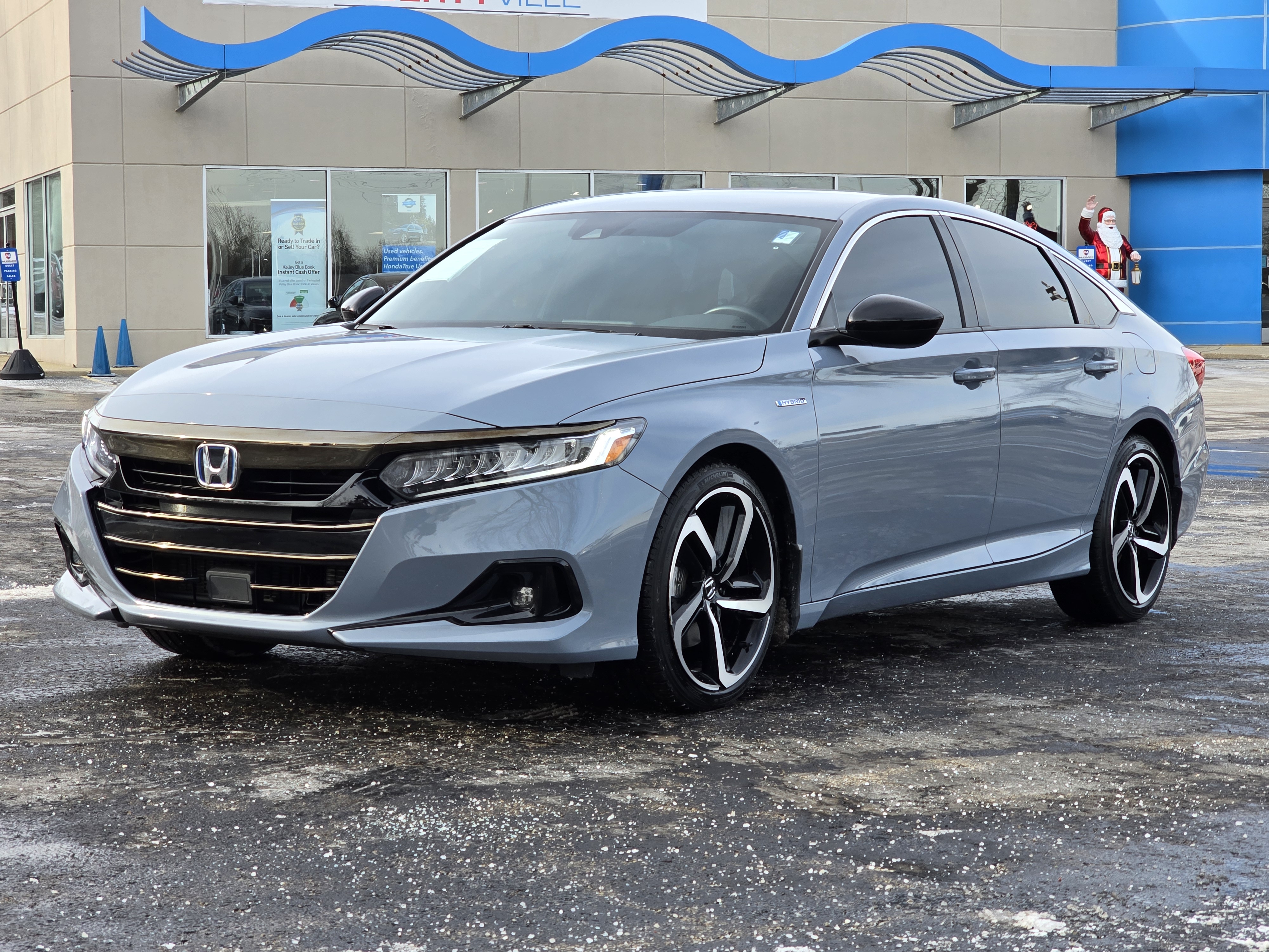 2022 Honda Accord Hybrid Sport 1