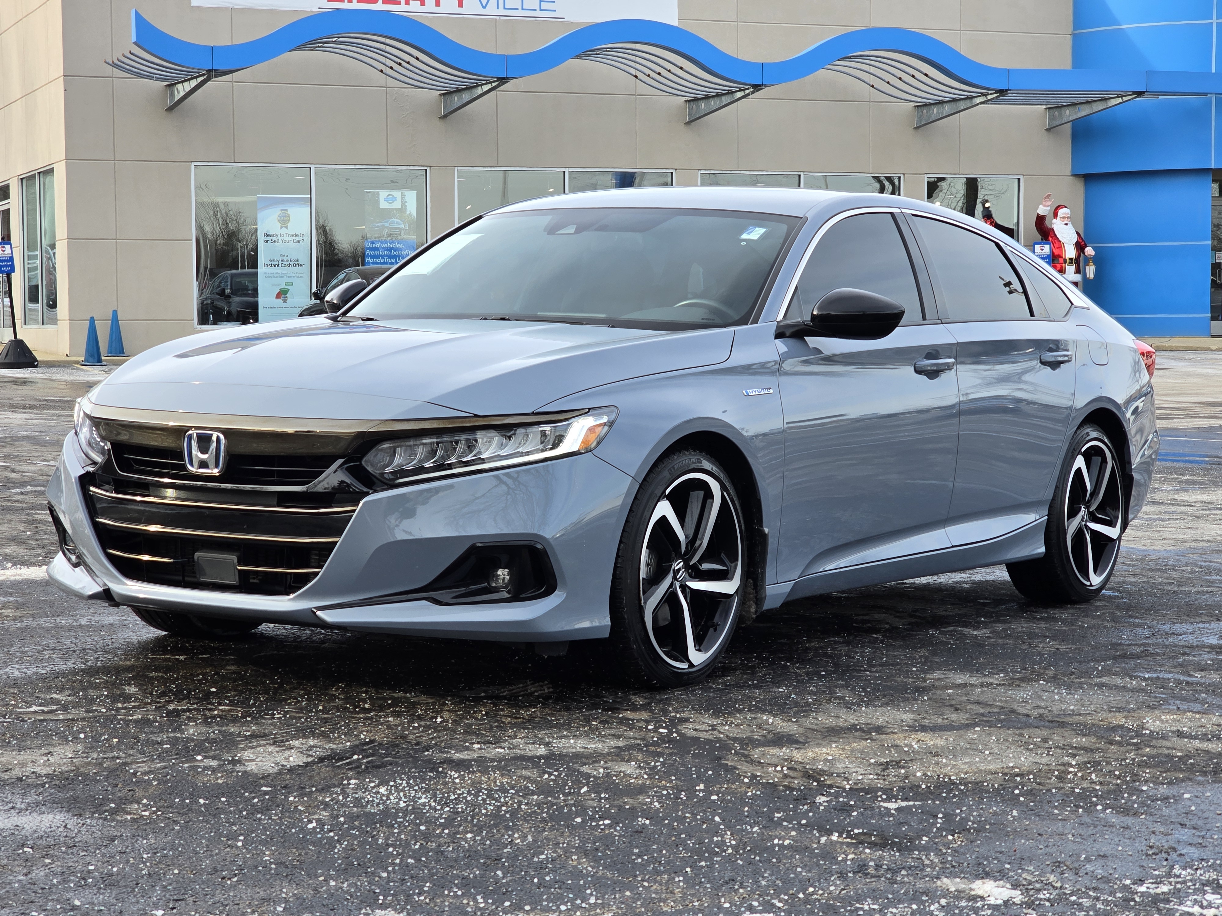 2022 Honda Accord Hybrid Sport 2