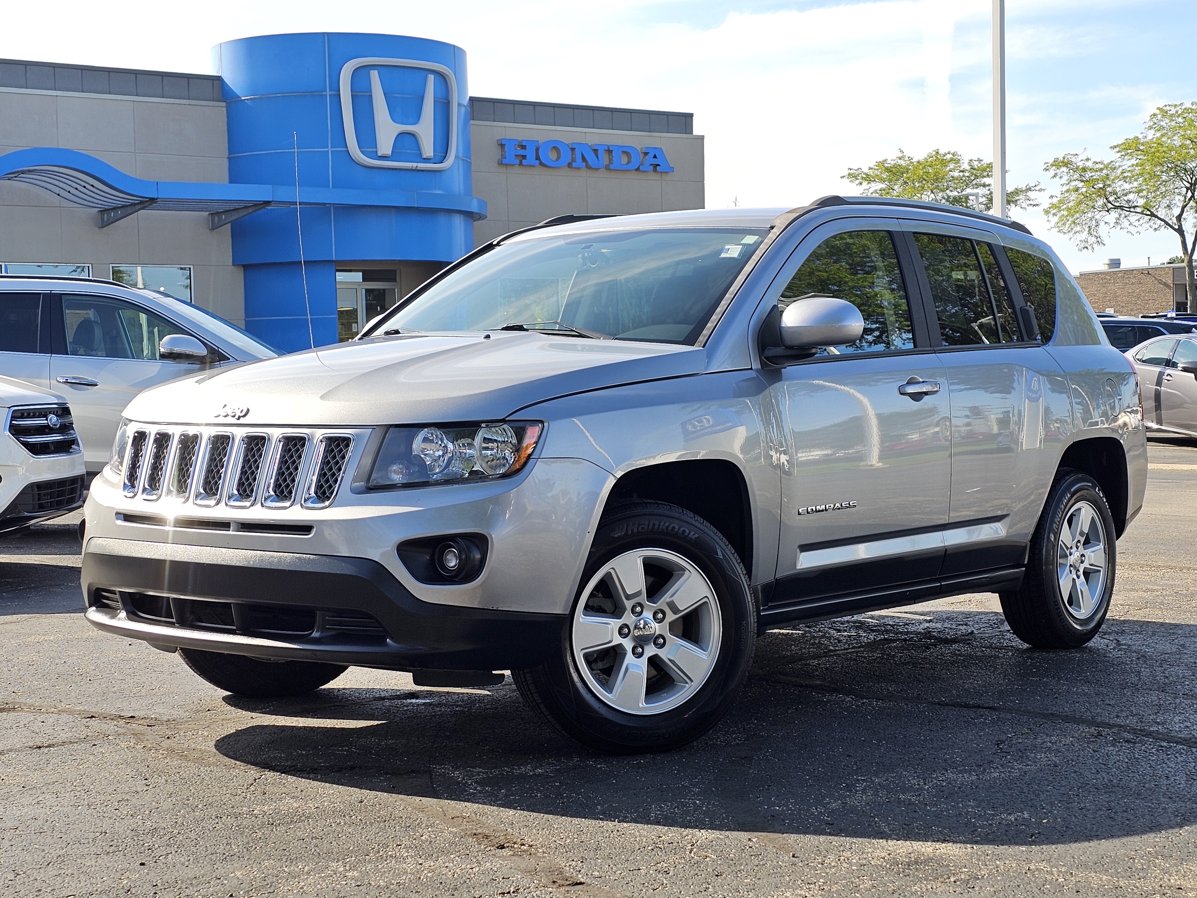 2016 Jeep Compass Latitude 1