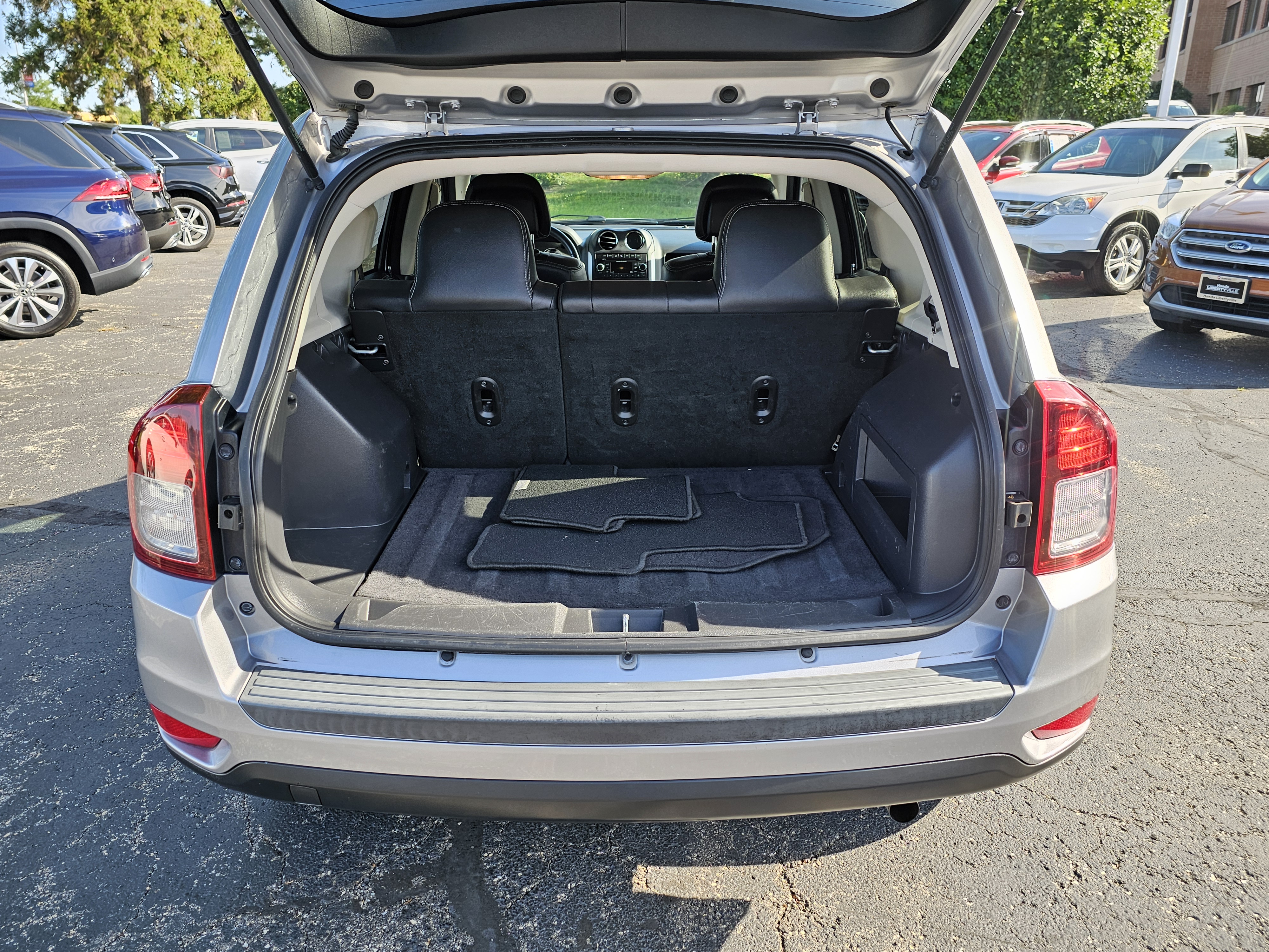 2016 Jeep Compass Latitude 15