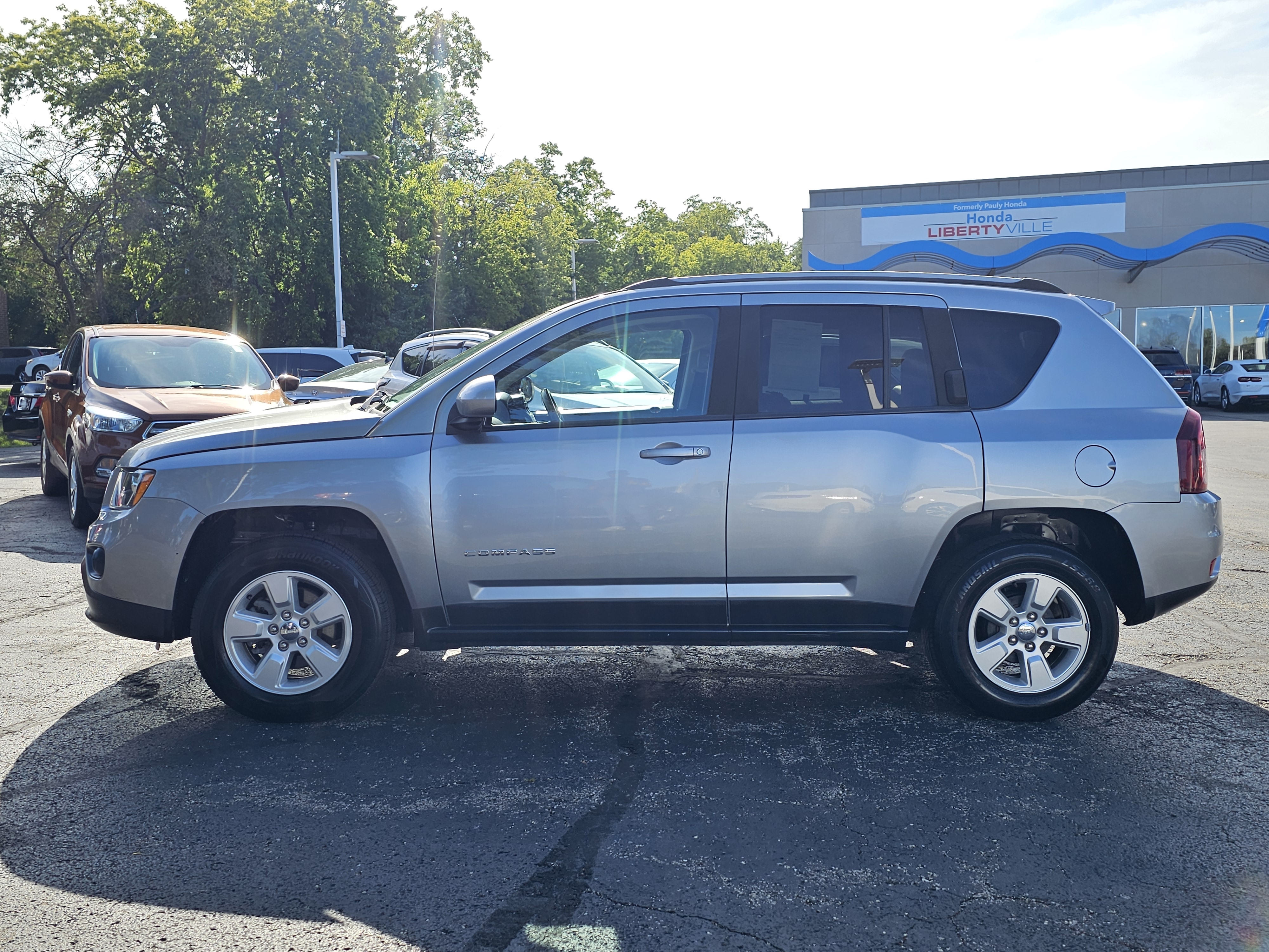 2016 Jeep Compass Latitude 21