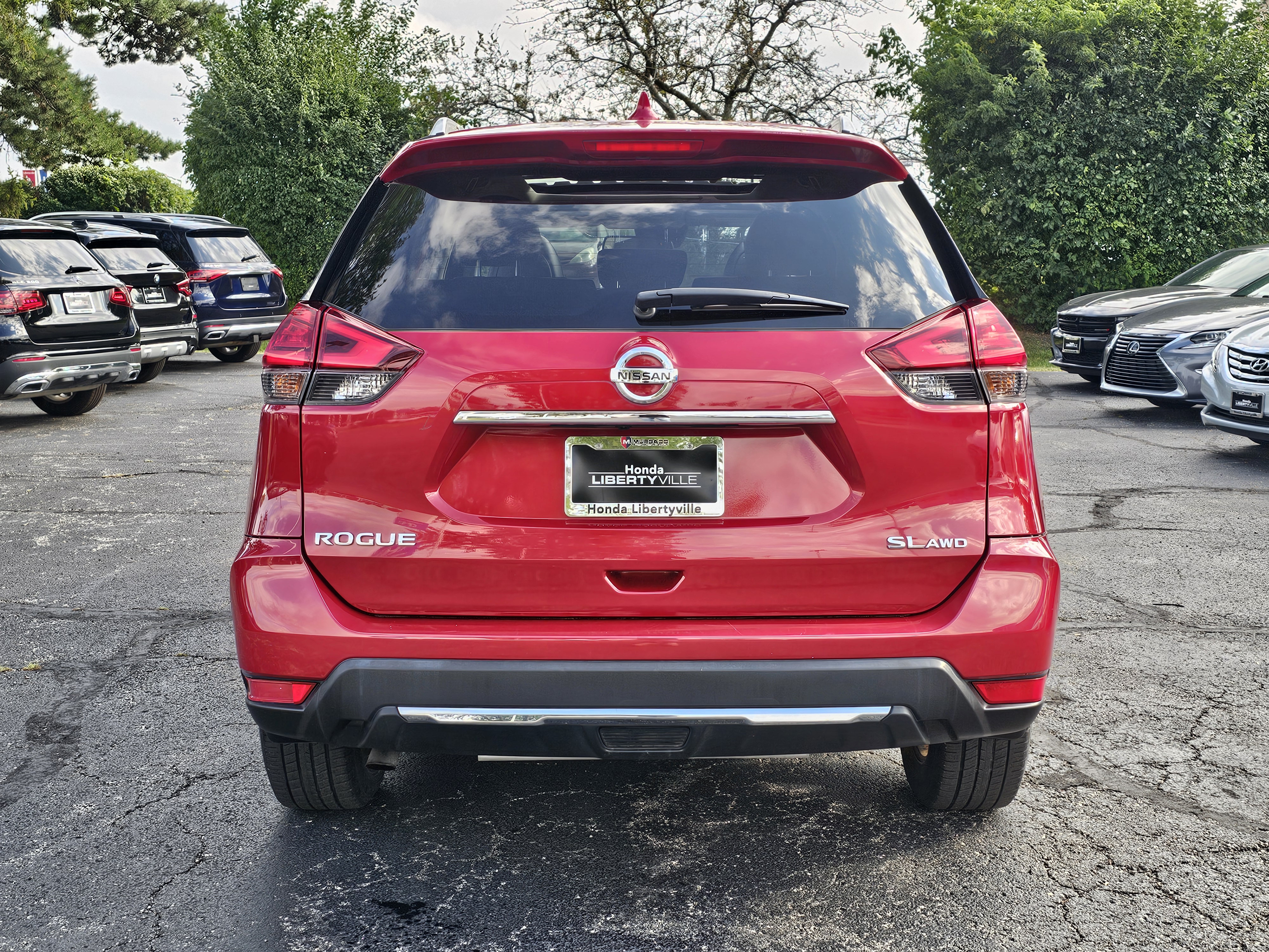 2017 Nissan Rogue SL 25