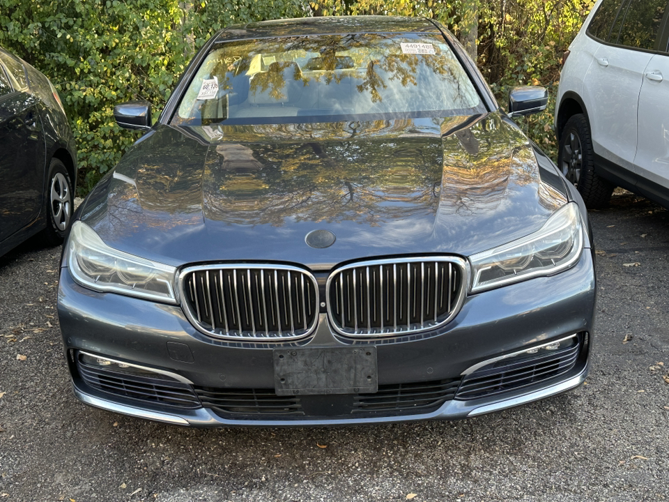 2017 BMW 7 Series 750i xDrive 2