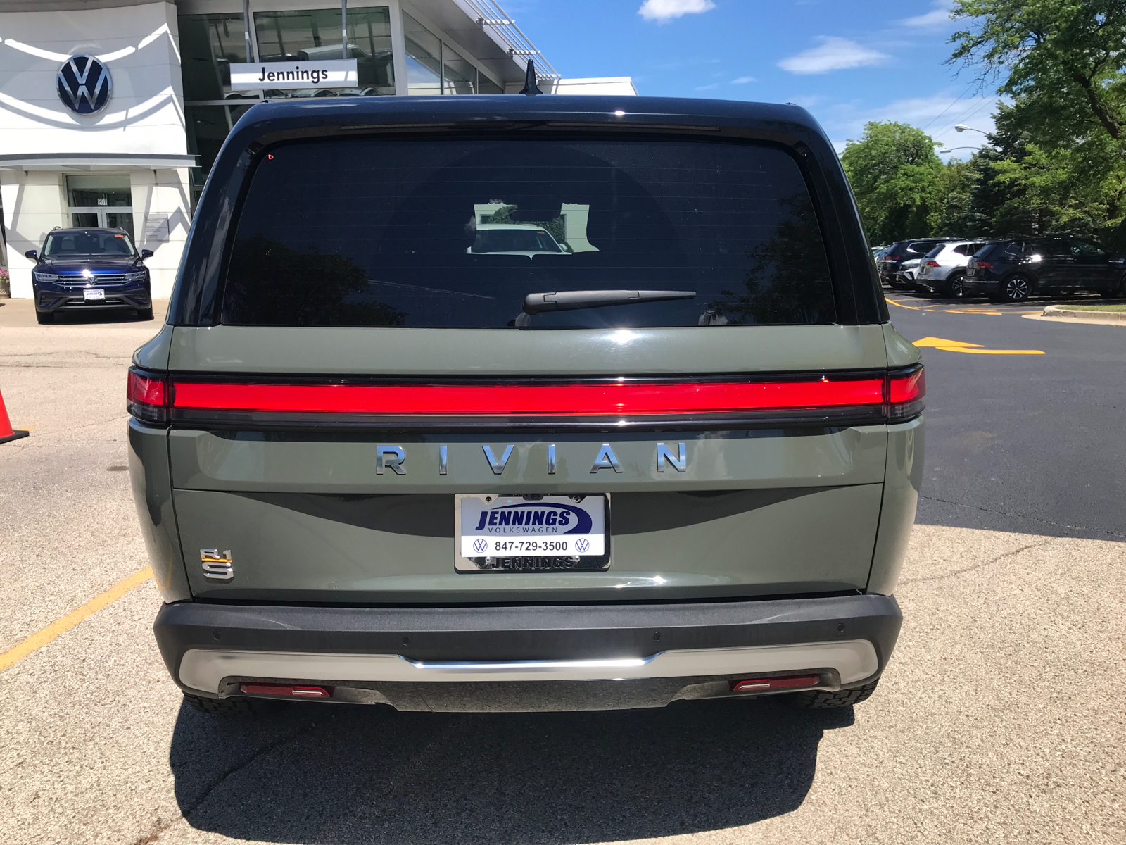 2022 Rivian R1S Launch Edition 24