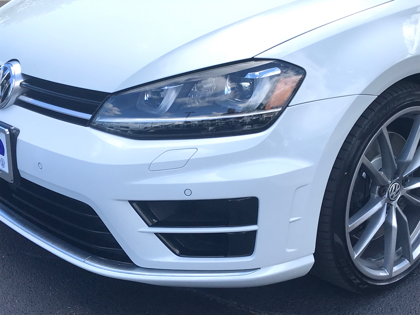 2017 Volkswagen Golf R 4MOTION 25