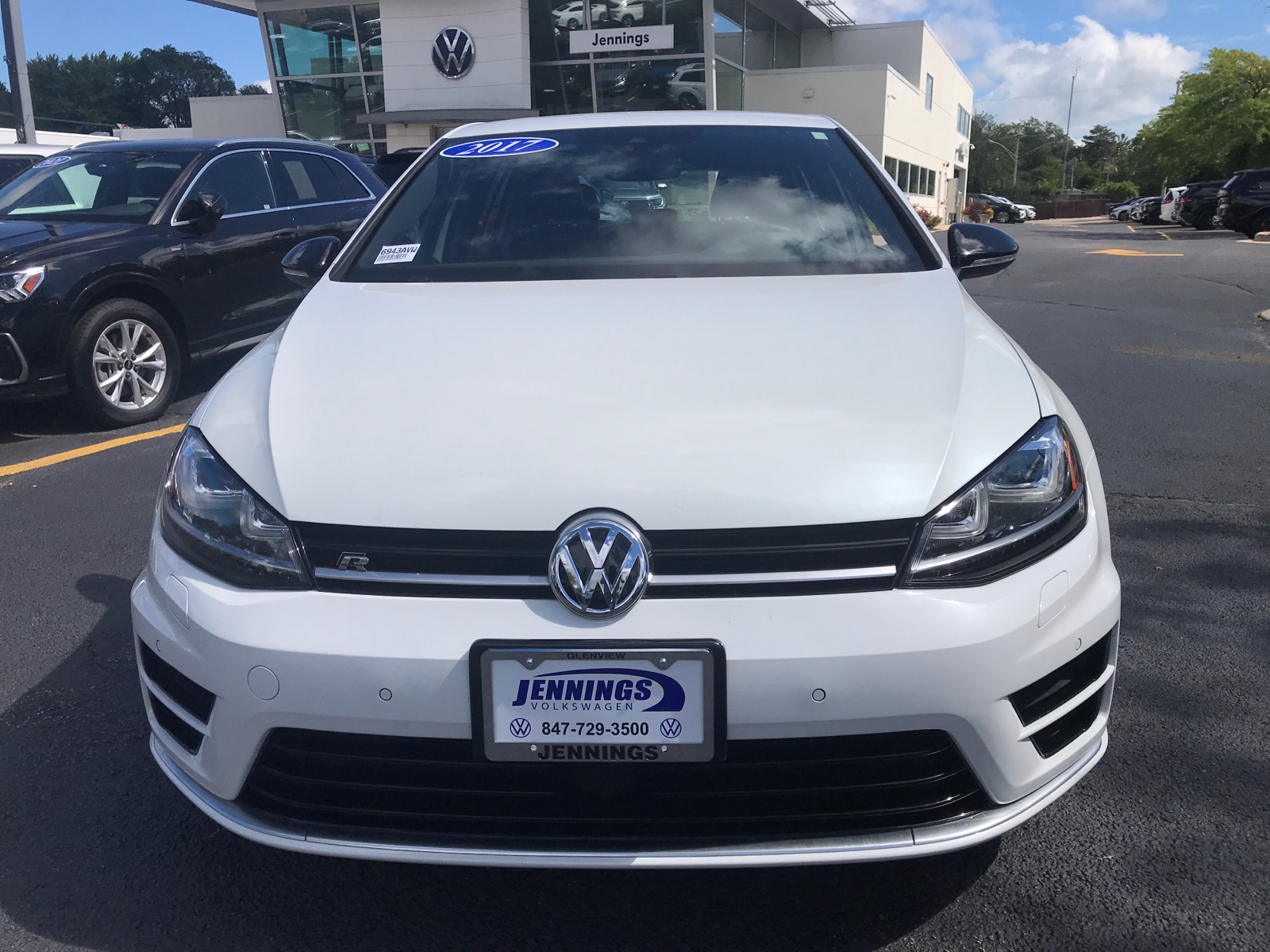 2017 Volkswagen Golf R 4MOTION 26