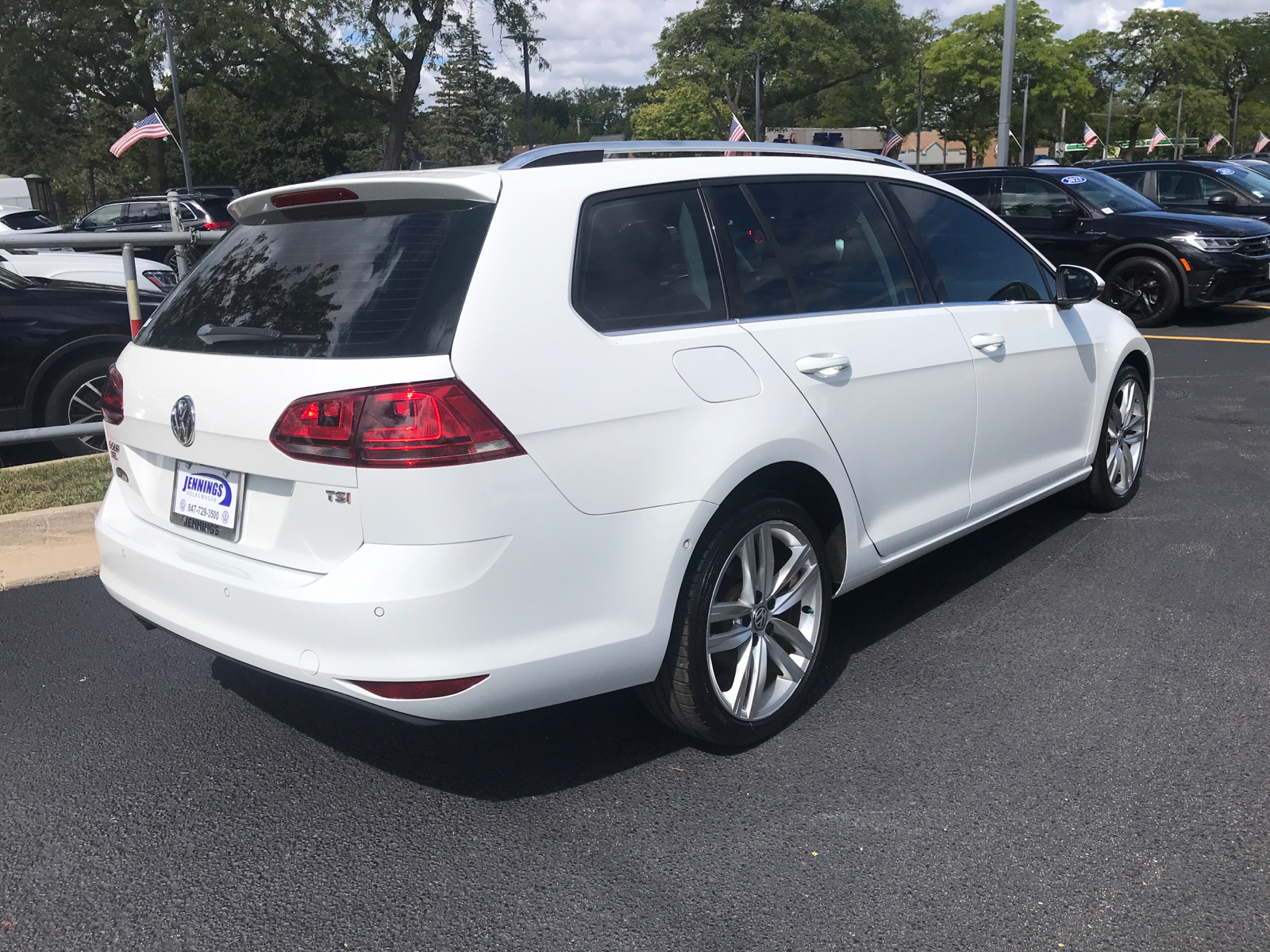 2016 Volkswagen Golf SportWagen  3