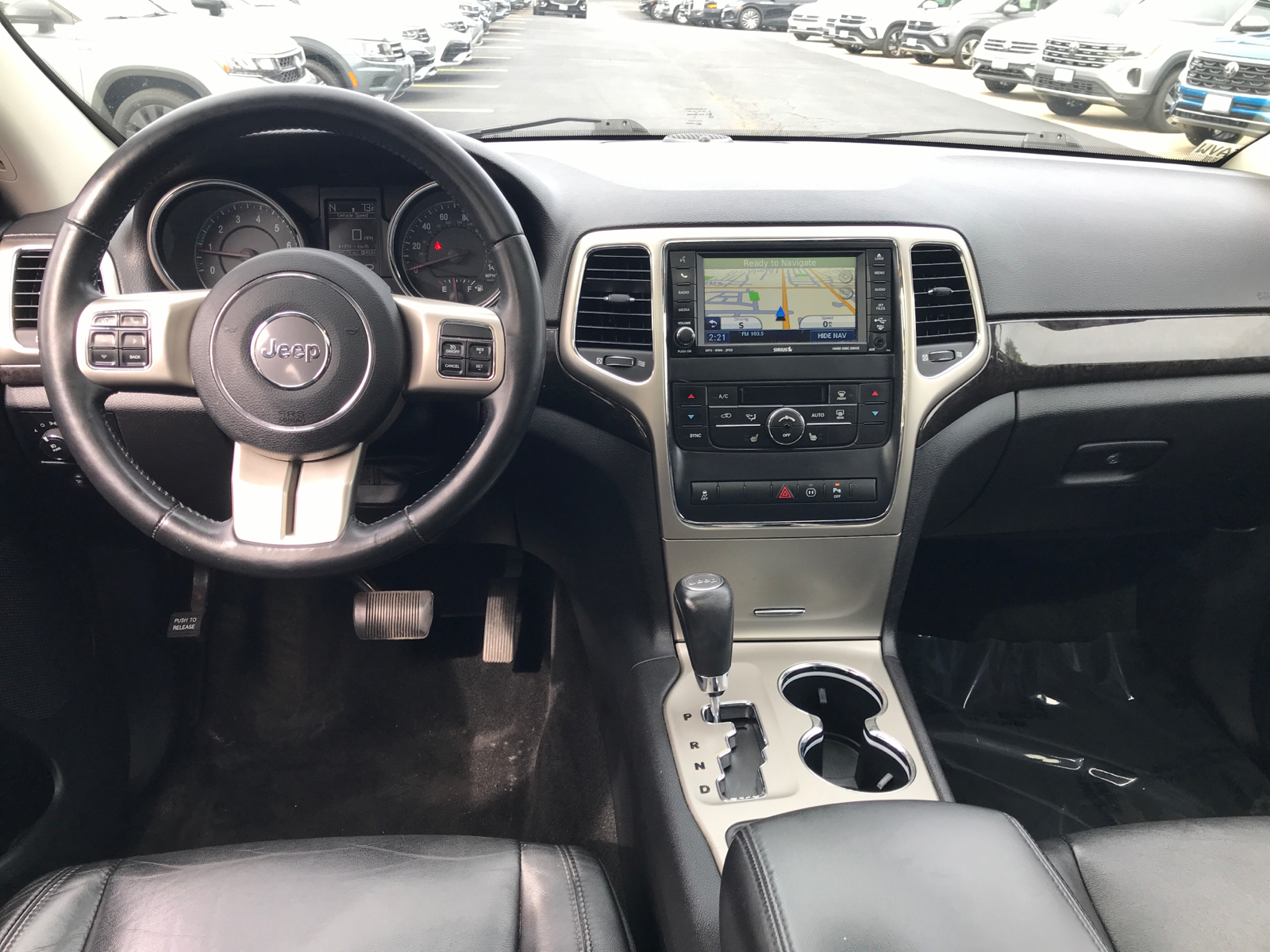 2011 Jeep Grand Cherokee Laredo 6