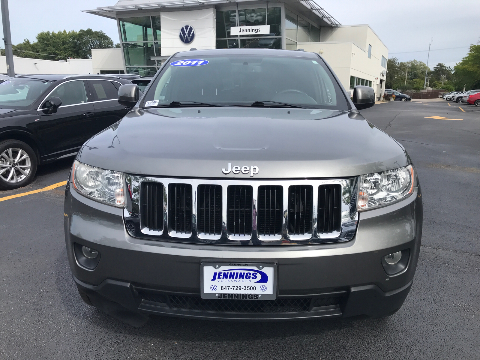 2011 Jeep Grand Cherokee Laredo 26