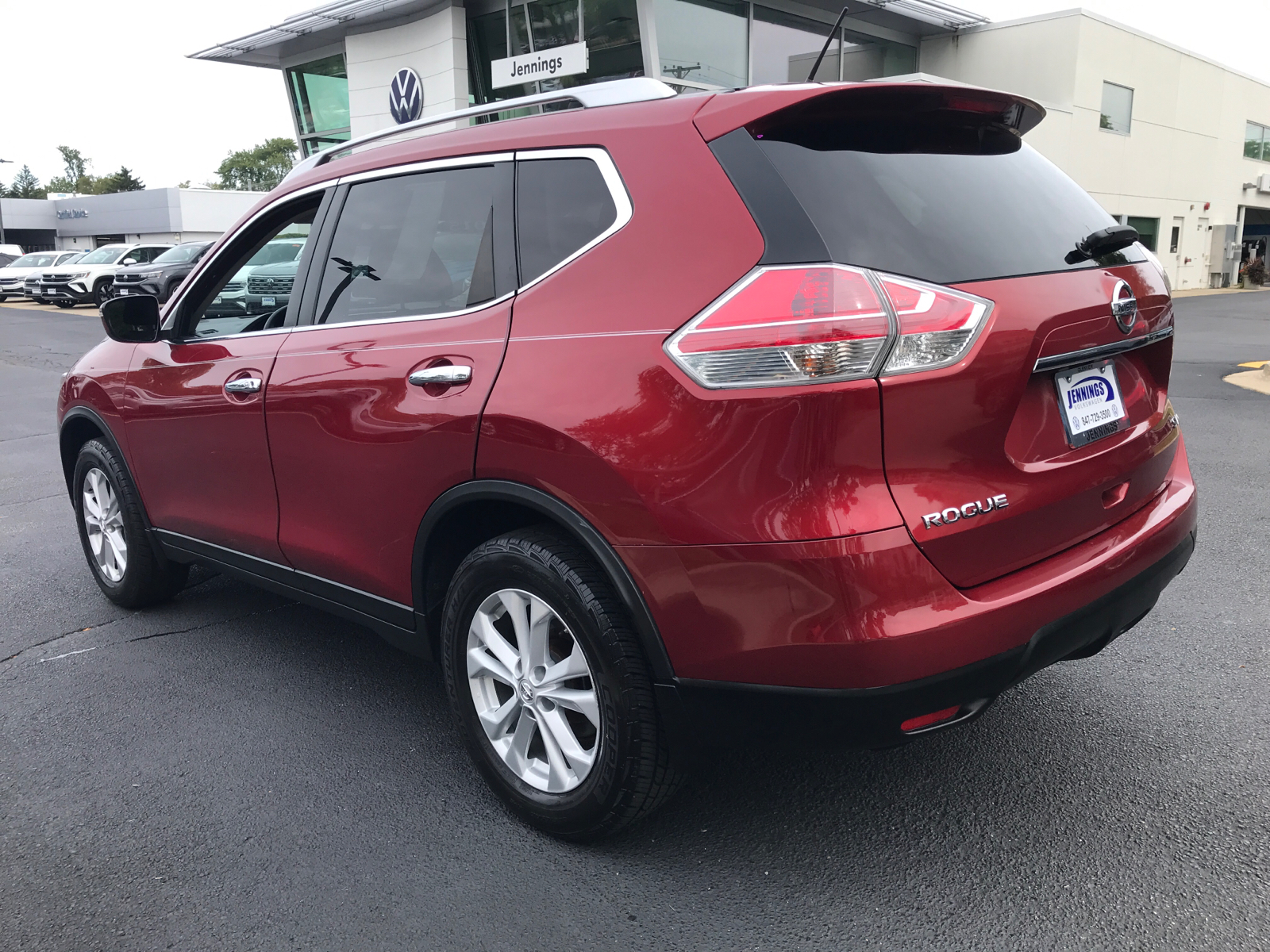 2015 Nissan Rogue SV 4