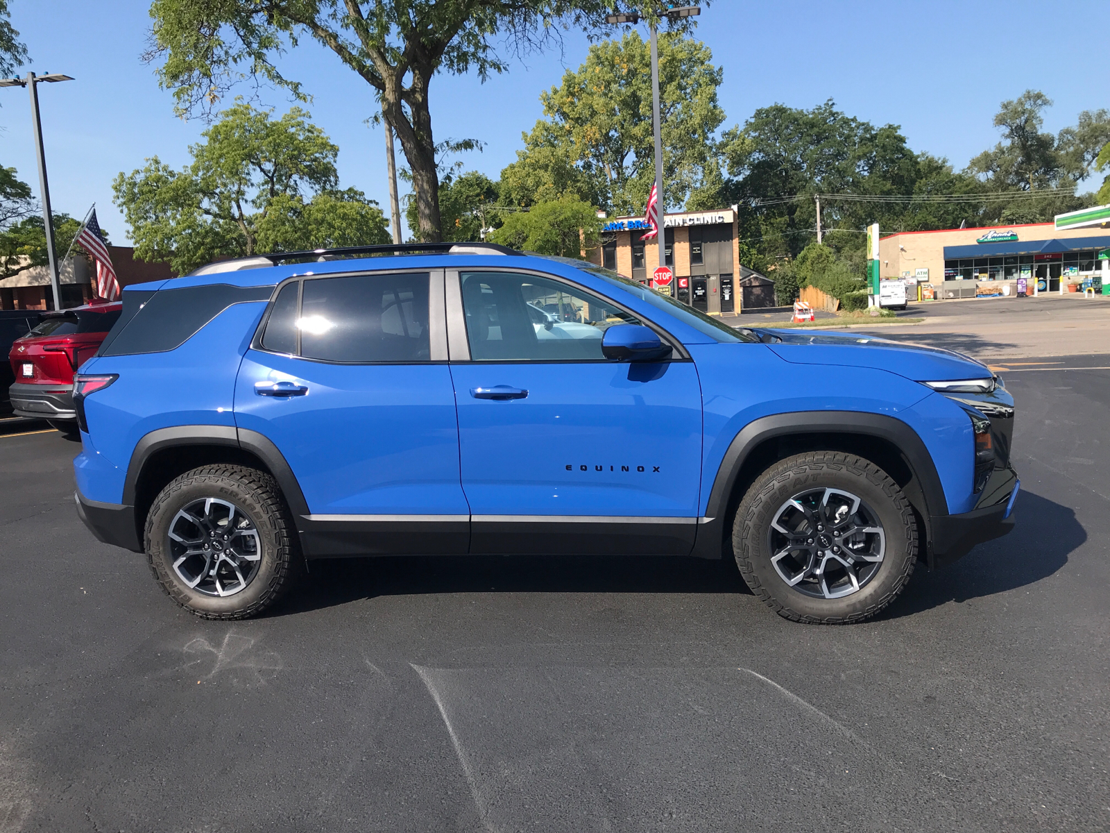 2025 Chevrolet Equinox AWD ACTIV 2