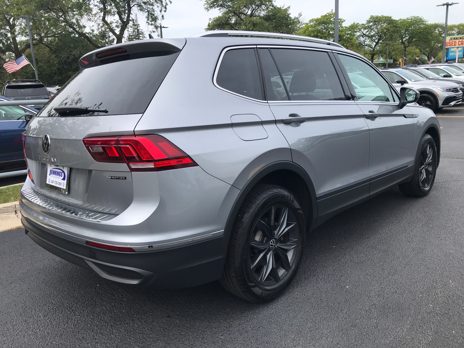 2024 Volkswagen Tiguan SE 3