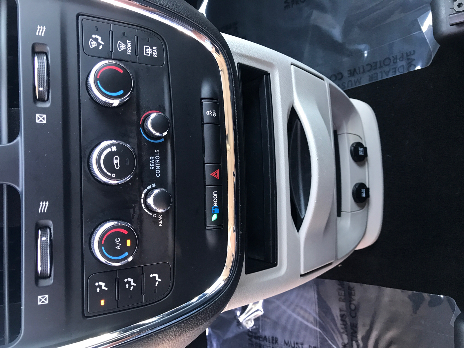 2019 Dodge Grand Caravan SE 13