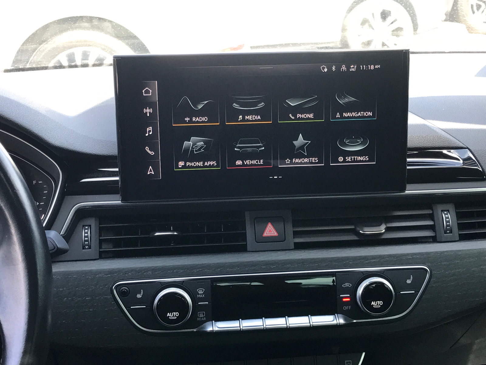 2021 Audi A4 quattro Premium 40 TFSI 11