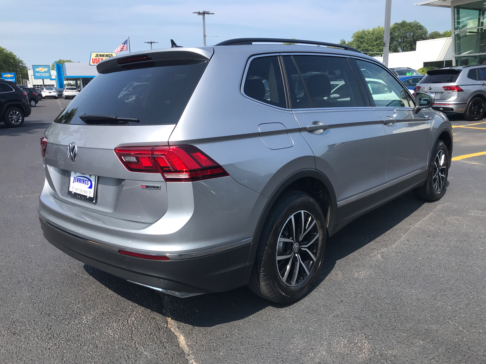 2021 Volkswagen Tiguan SE 3