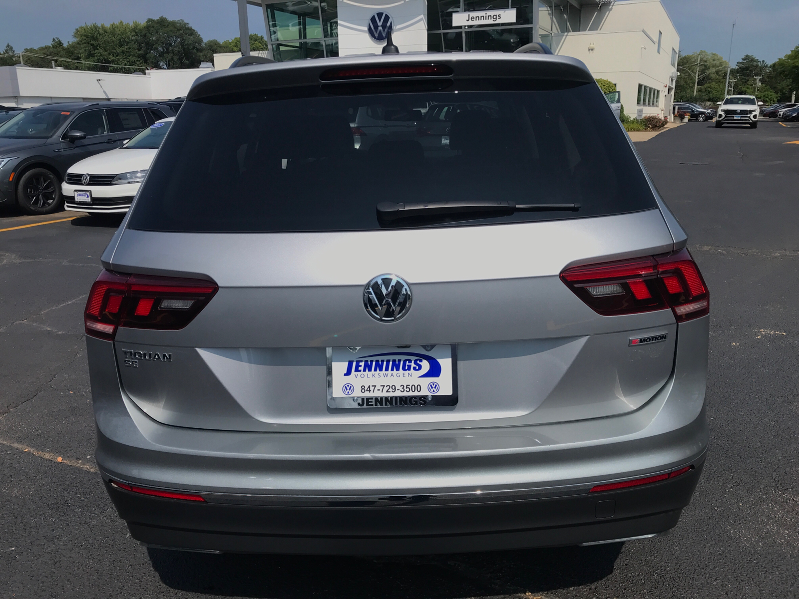 2021 Volkswagen Tiguan SE 23