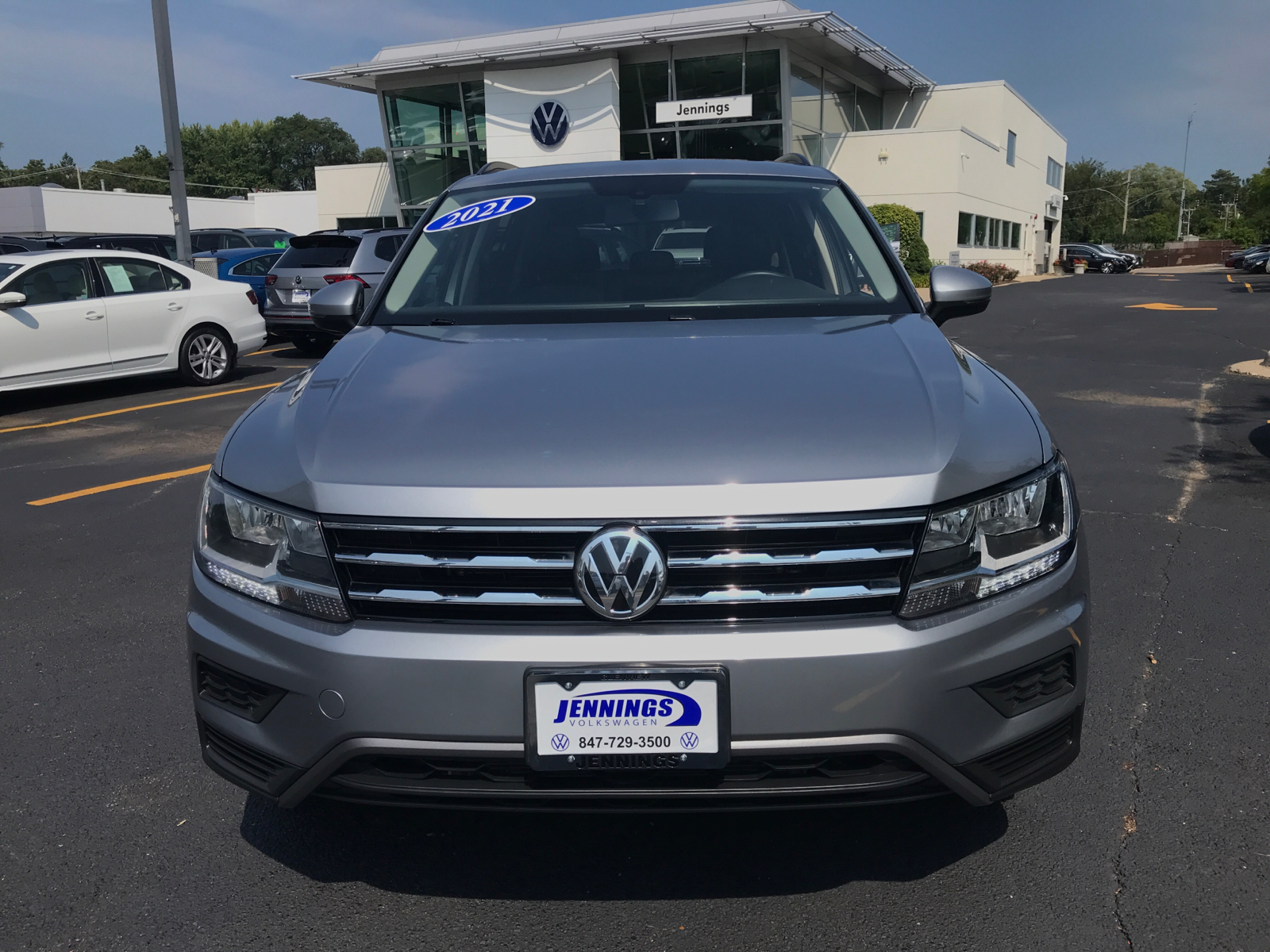 2021 Volkswagen Tiguan SE 26