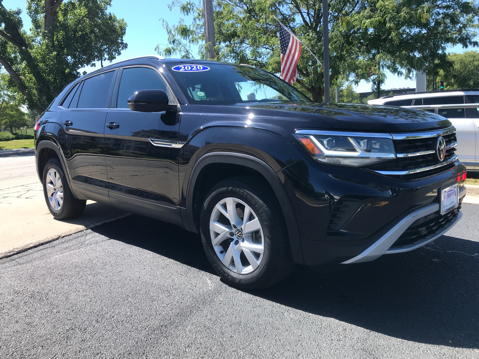 2020 Volkswagen Atlas Cross Sport 2.0T S 1