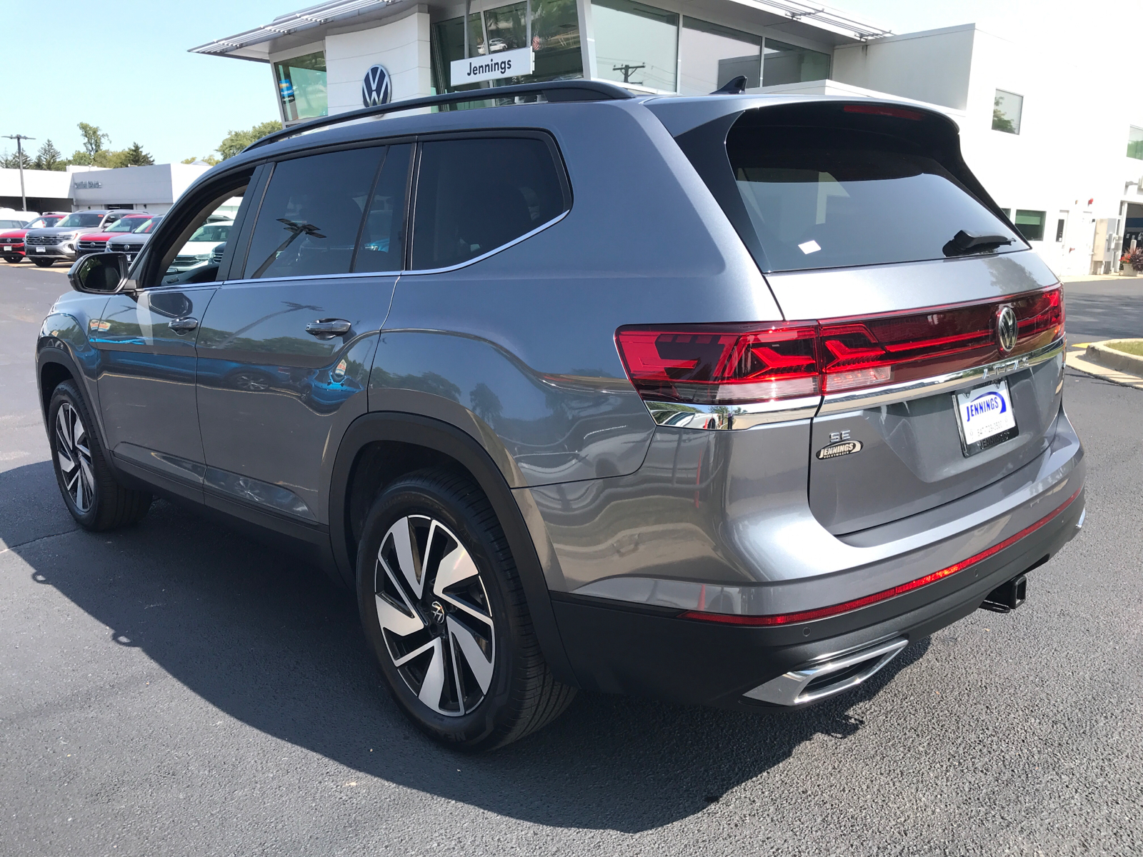 2024 Volkswagen Atlas 2.0T SE w/Technology 4