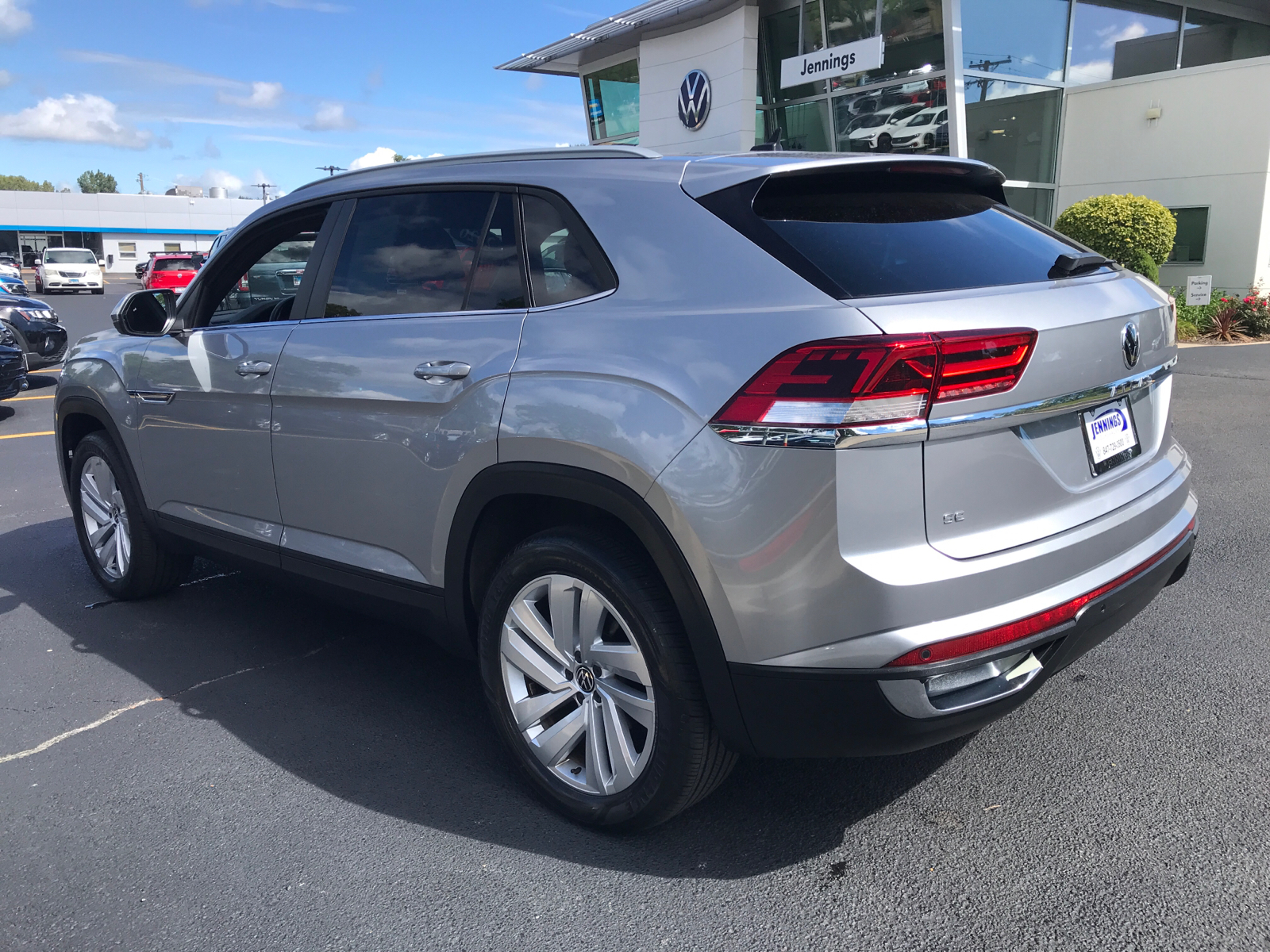 2020 Volkswagen Atlas Cross Sport 2.0T SE w/Technology 4