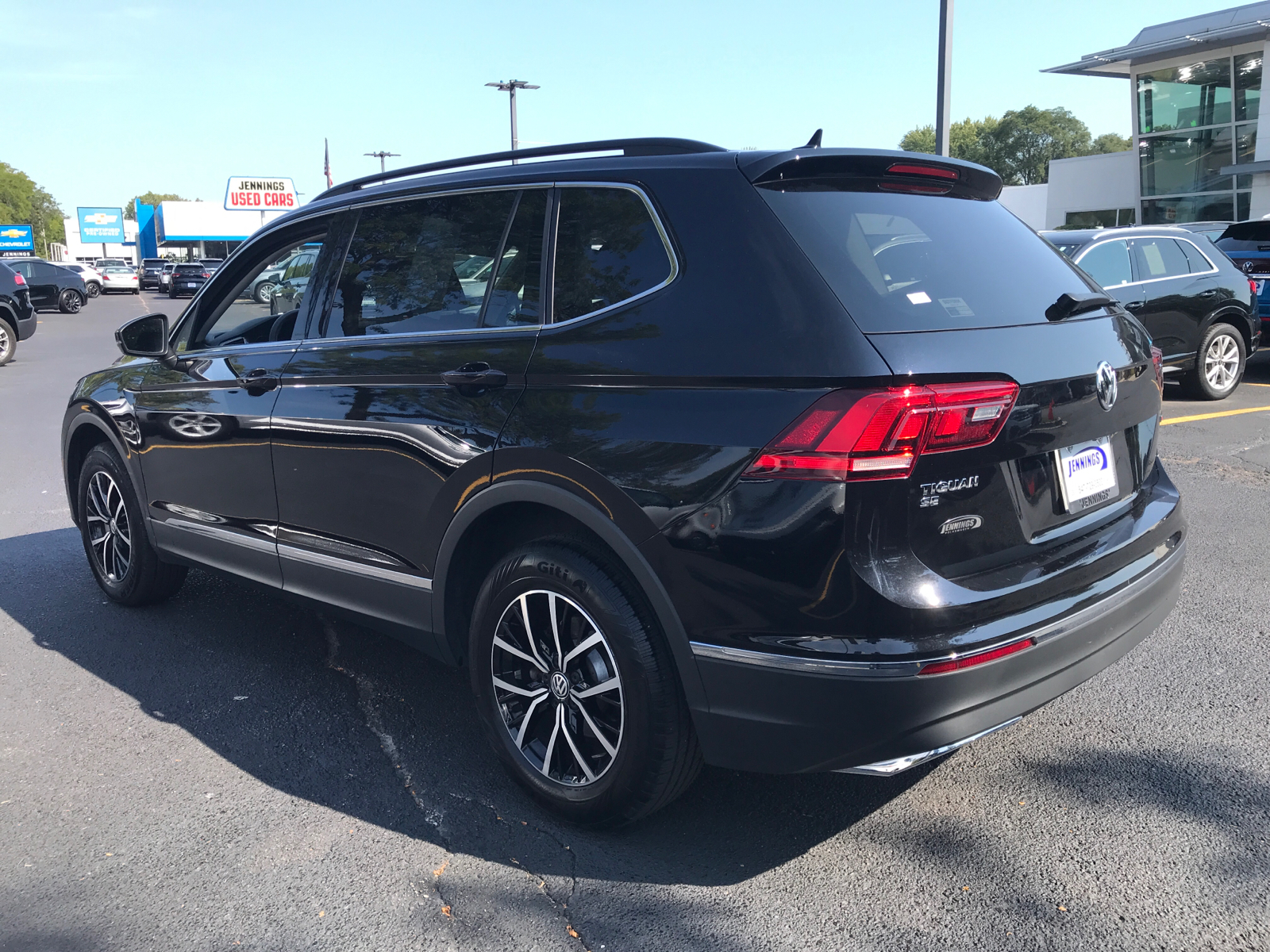 2021 Volkswagen Tiguan SE 4