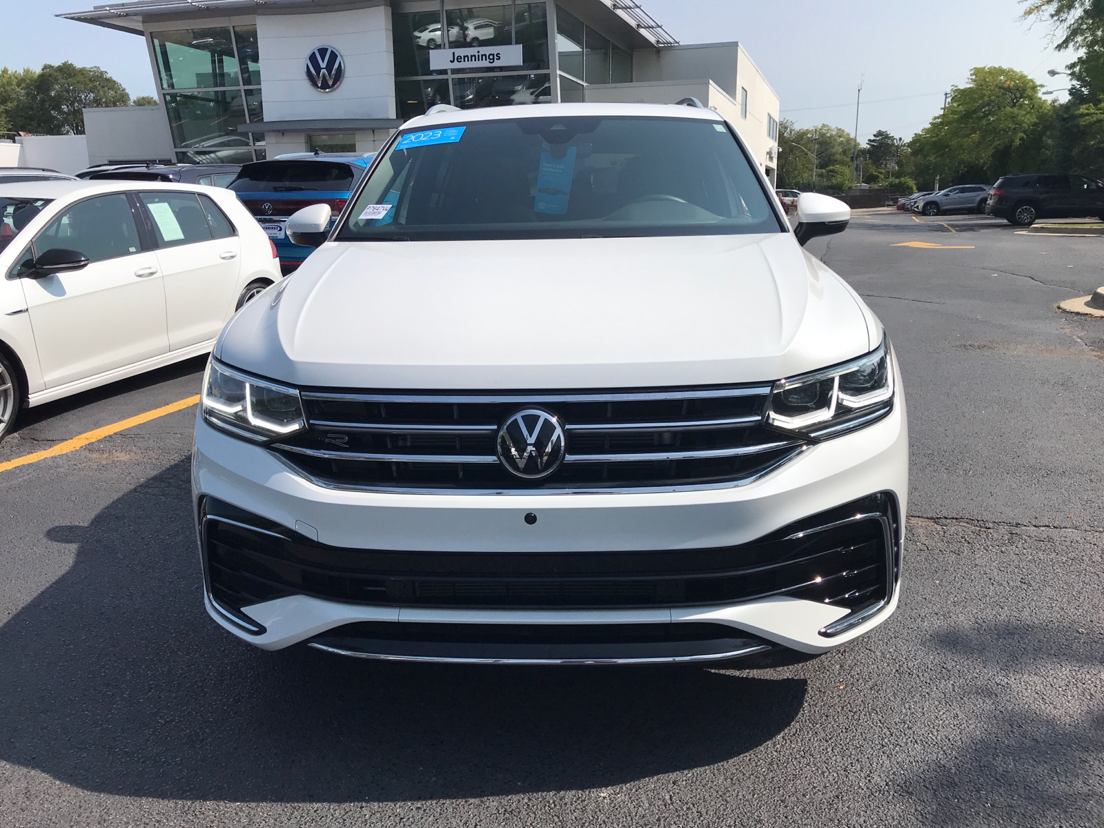 2023 Volkswagen Tiguan SEL R-Line 28