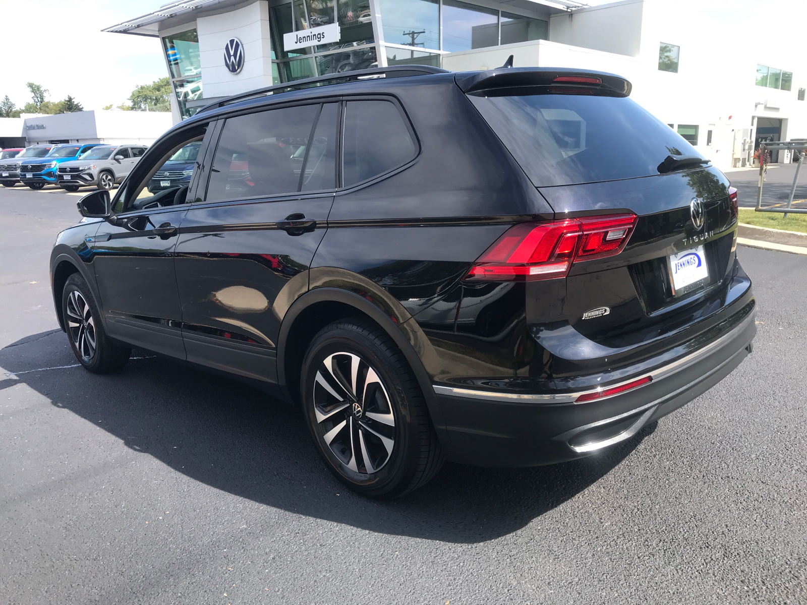 2023 Volkswagen Tiguan S 4