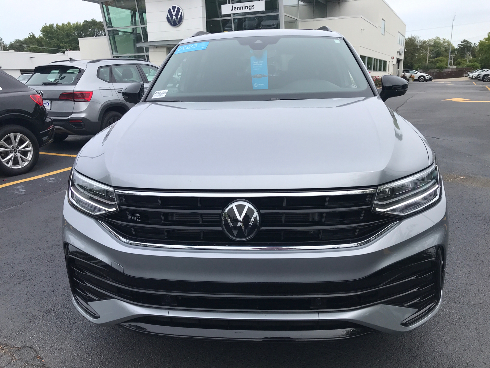 2023 Volkswagen Tiguan SE R-Line Black 28