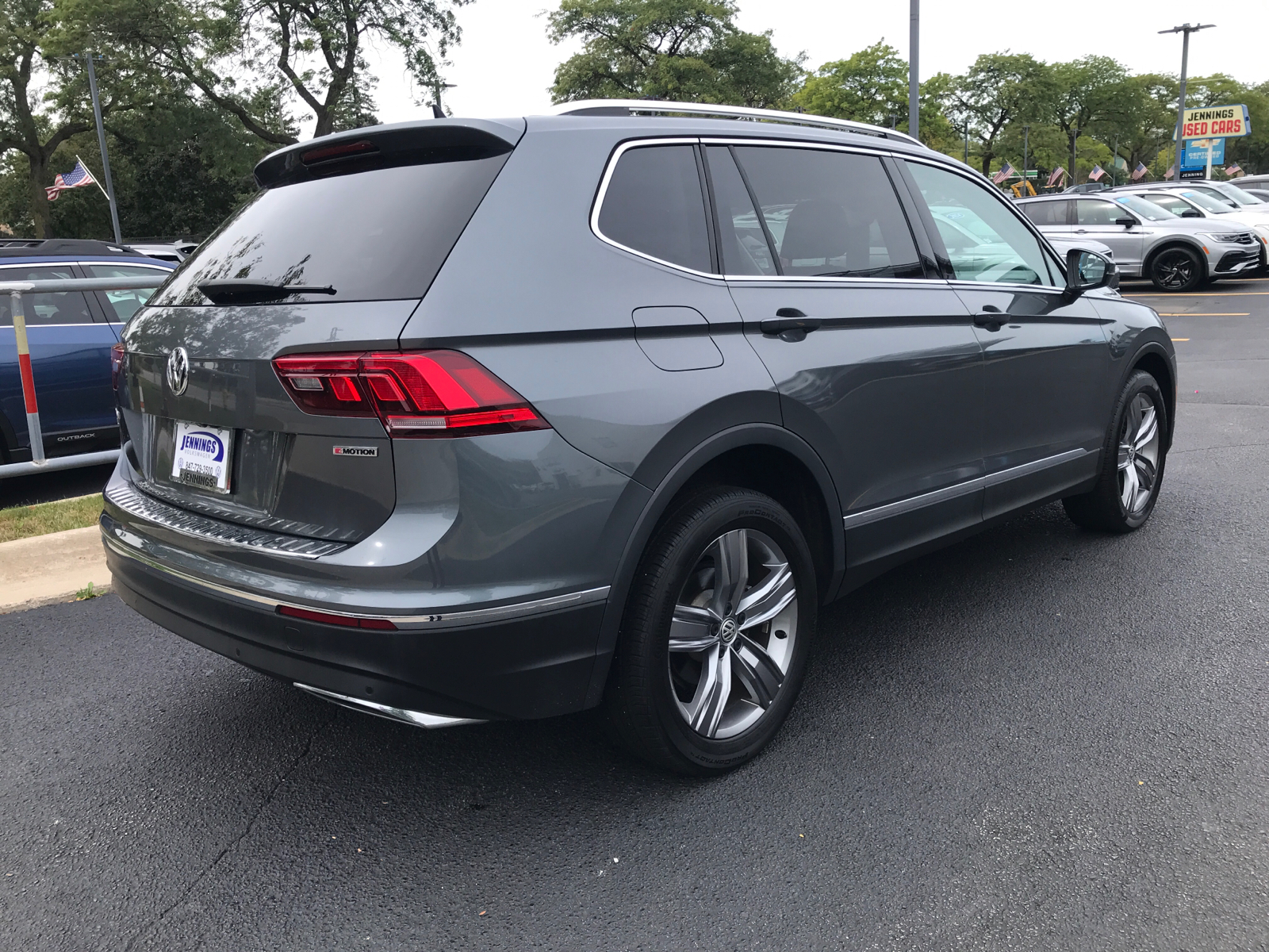 2021 Volkswagen Tiguan SEL 3