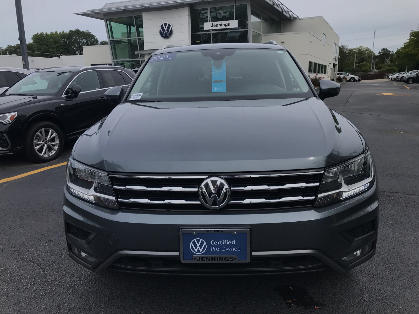 2021 Volkswagen Tiguan SEL 28